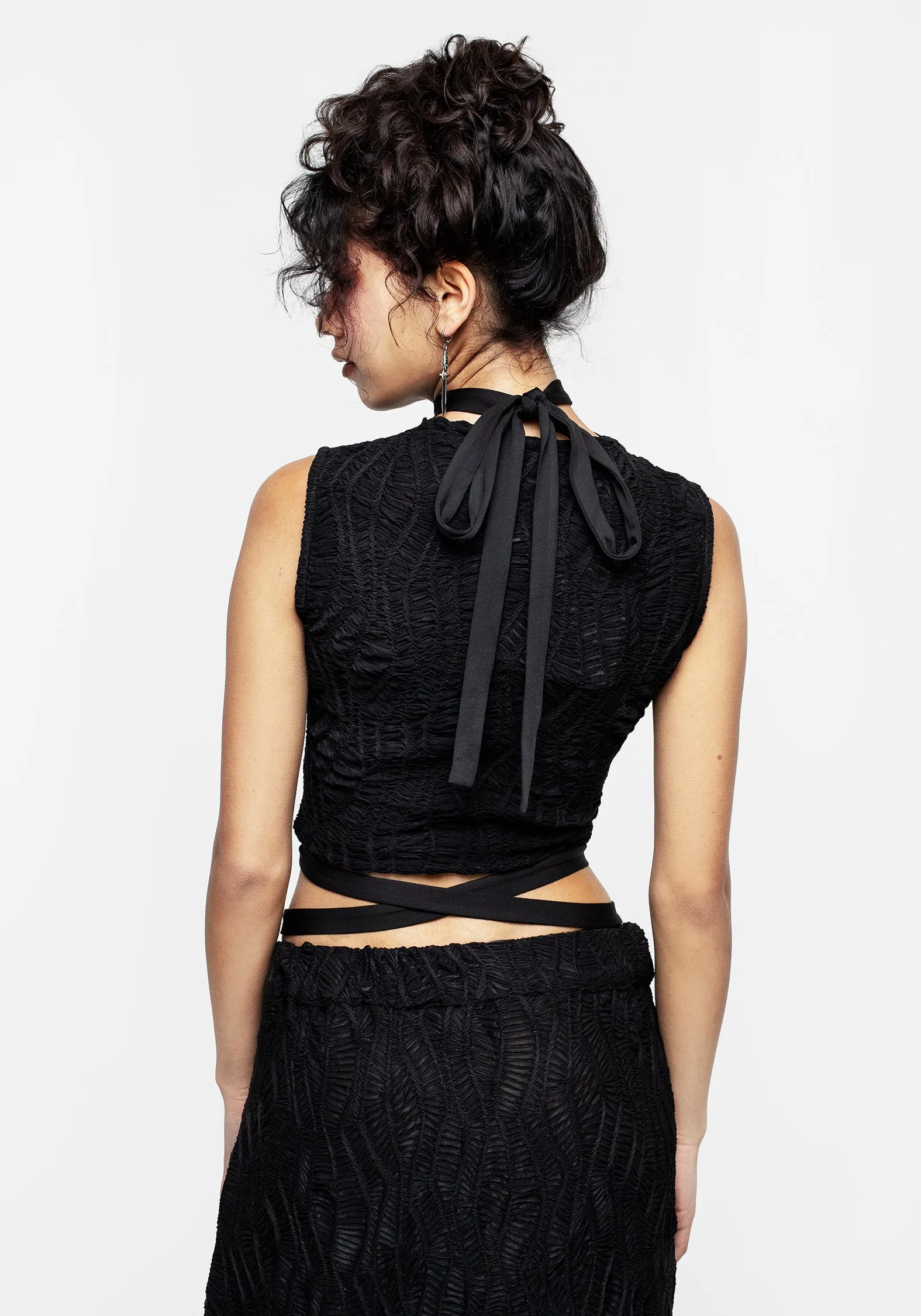 Agitate Textured Jersey Top VersatileNeckline Smooth Stitching