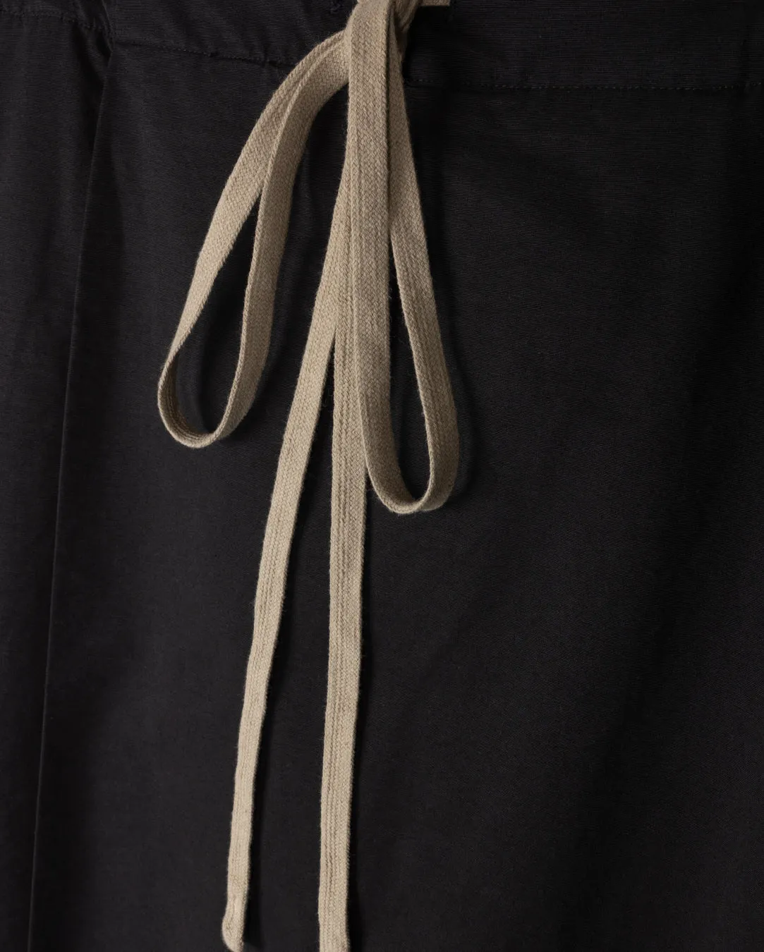 Mini length Wrinkle Resistant Huda Tie Skirt