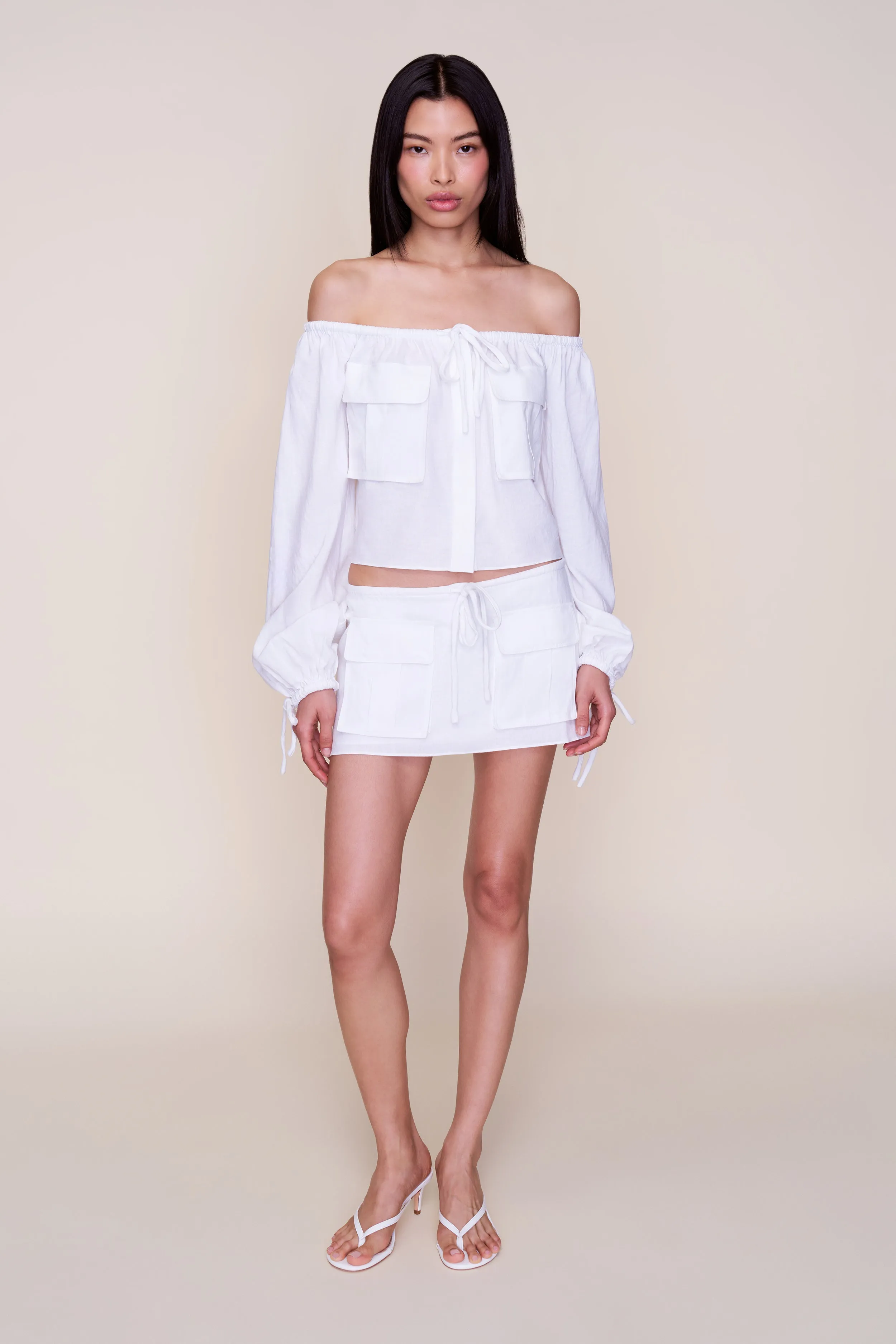 Akiko Top Moisture Control Technology