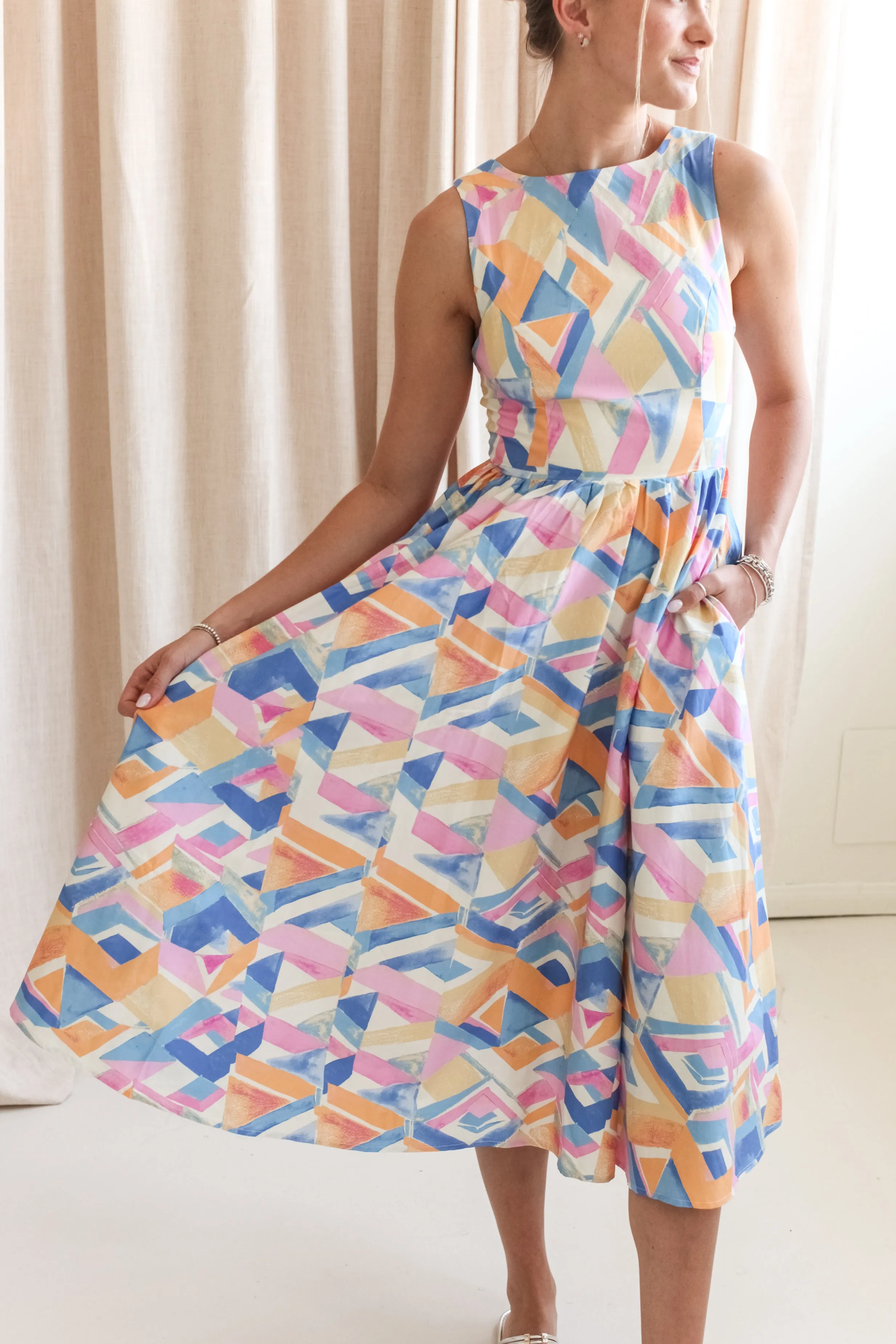 Flared shape Alaina Abstract Midi Dress