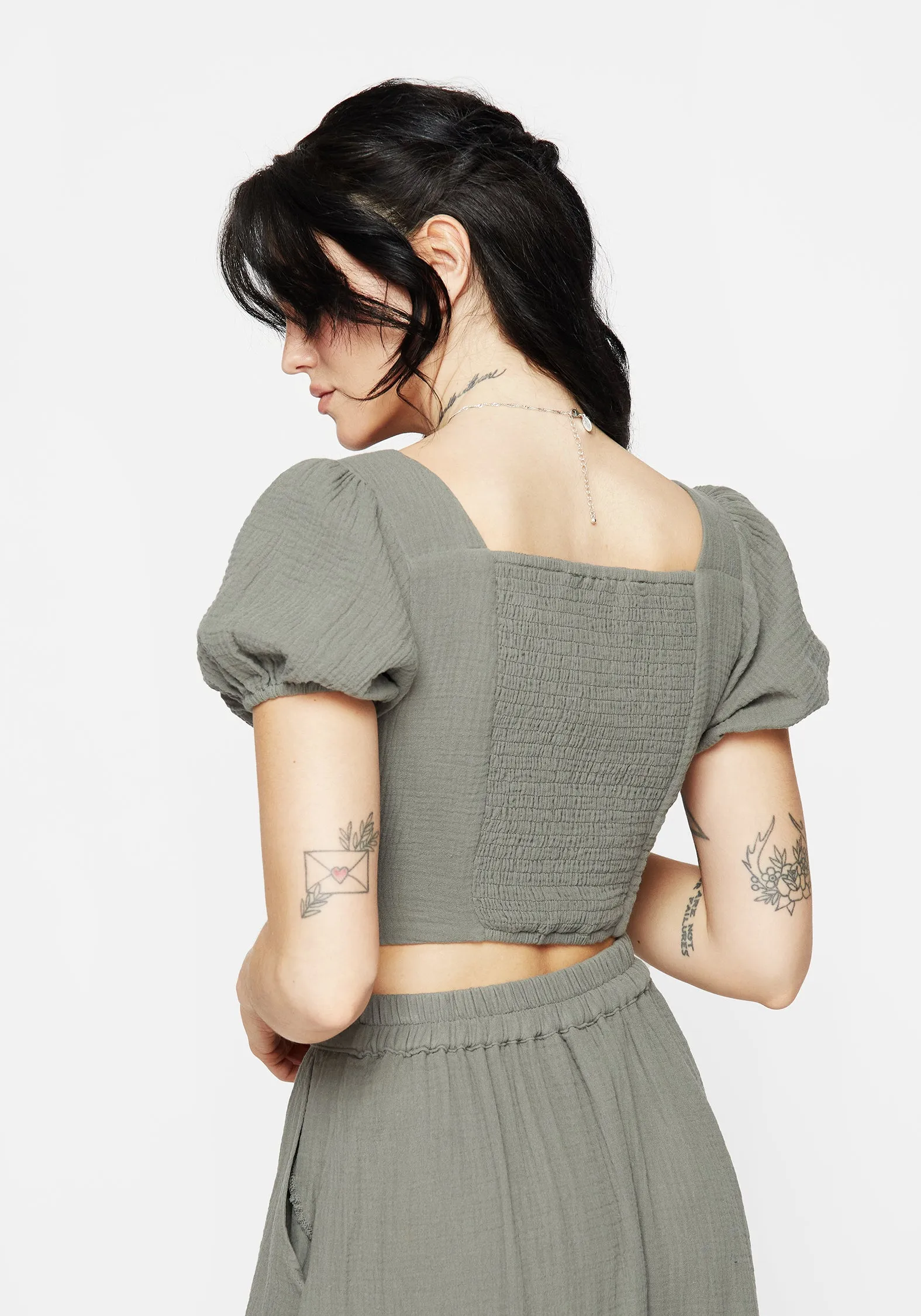 GarmentDyed Alder Cotton Ivy Detail Crop Top