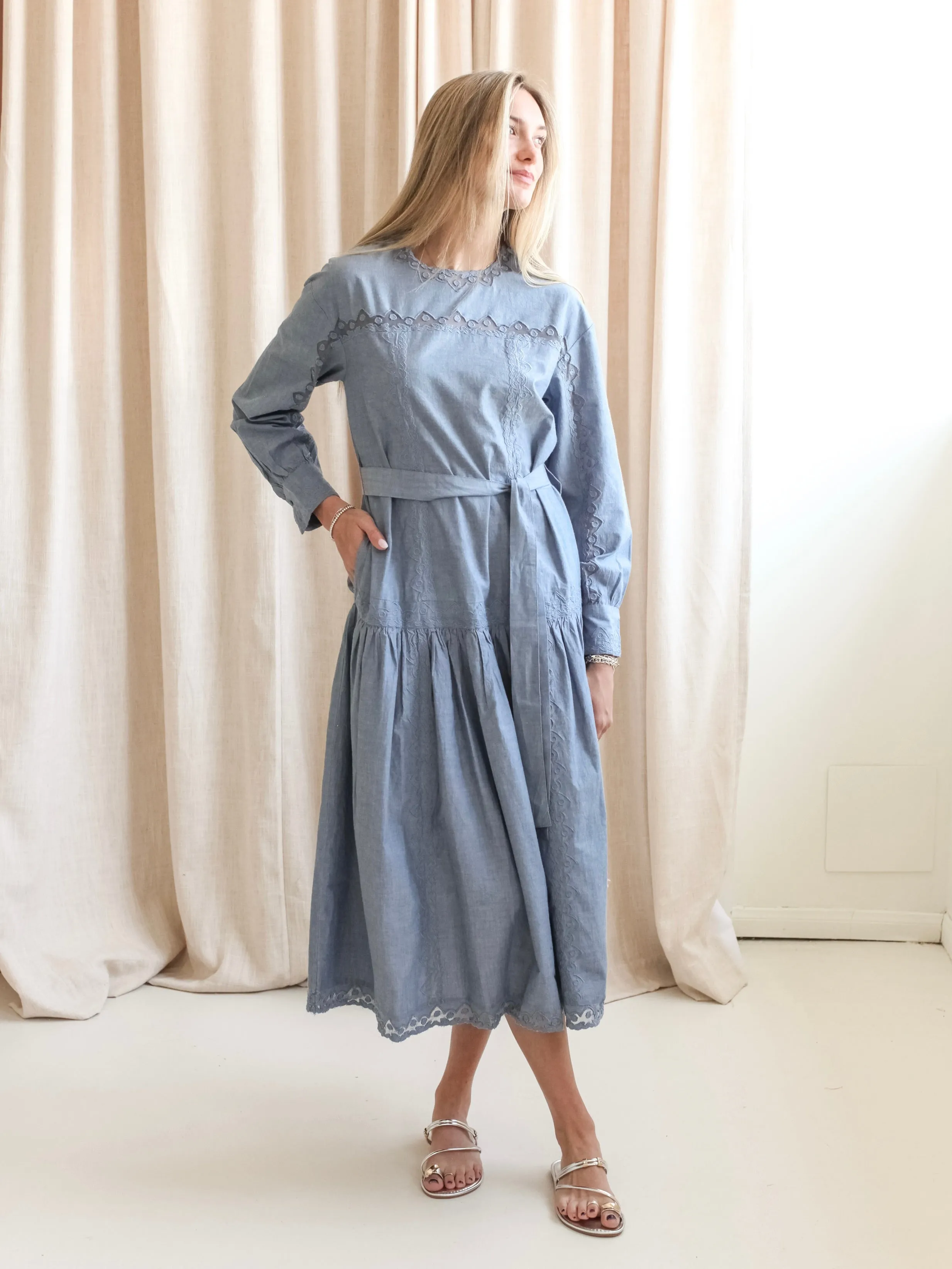 Graduation-Event Cozy Wear Ulla Johnson Brin Drop Waist Long Sleeve Dress - Chambray