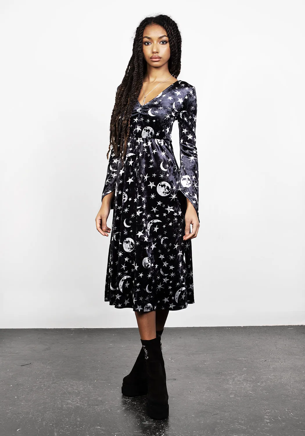ALLNIGHTER VELVET MIDI DRESS Clean Chic