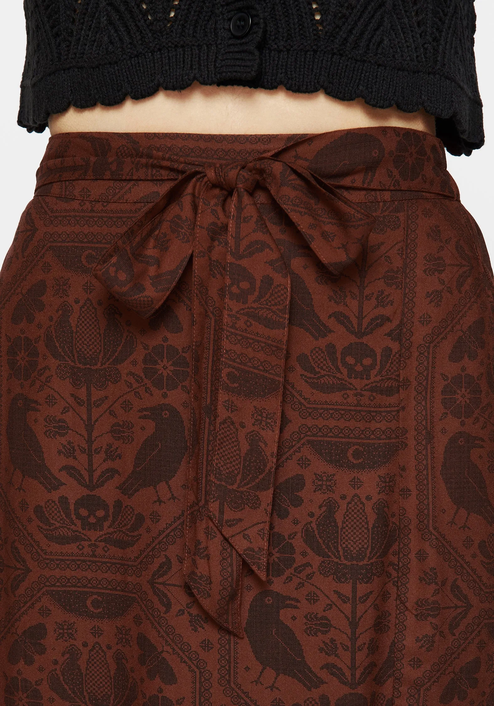 Relaxed Vibe Annabel Raven Print Split Front Midi Skirt - Rust