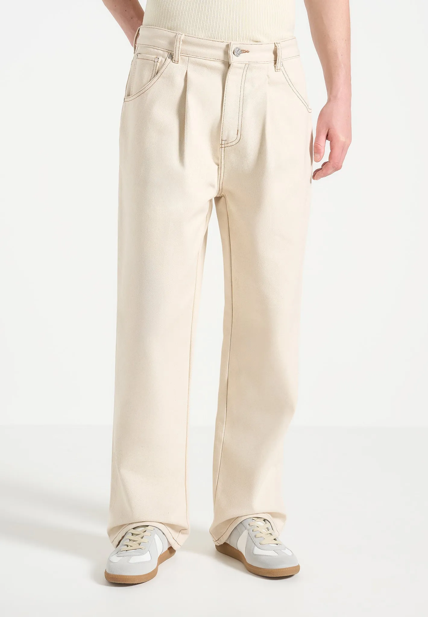 Arnault - Pleated Denim Jeans - Cream Travel Essential Daily Function