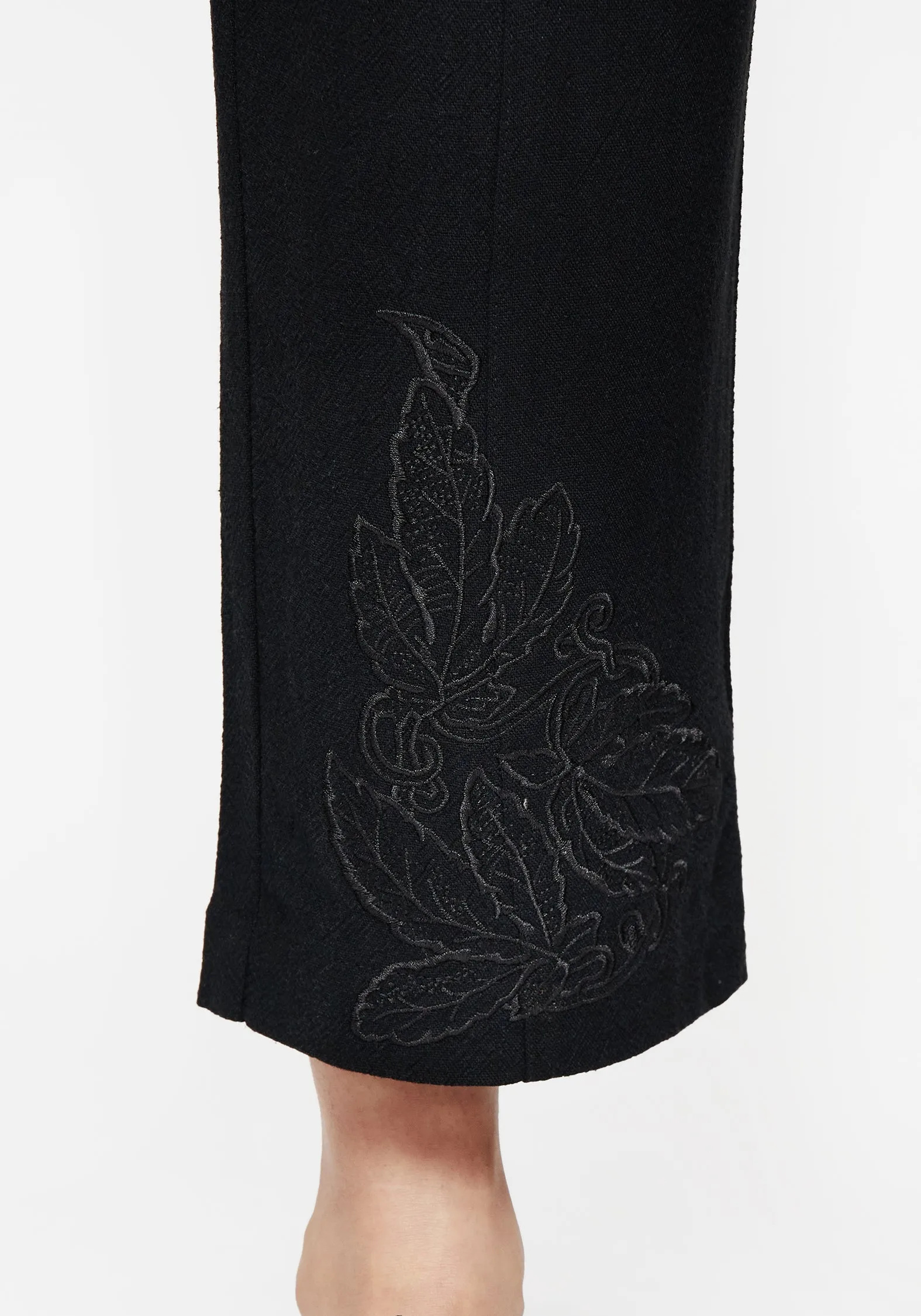 Aya Embroidered Linen Blend Balloon Pants Sporty Style