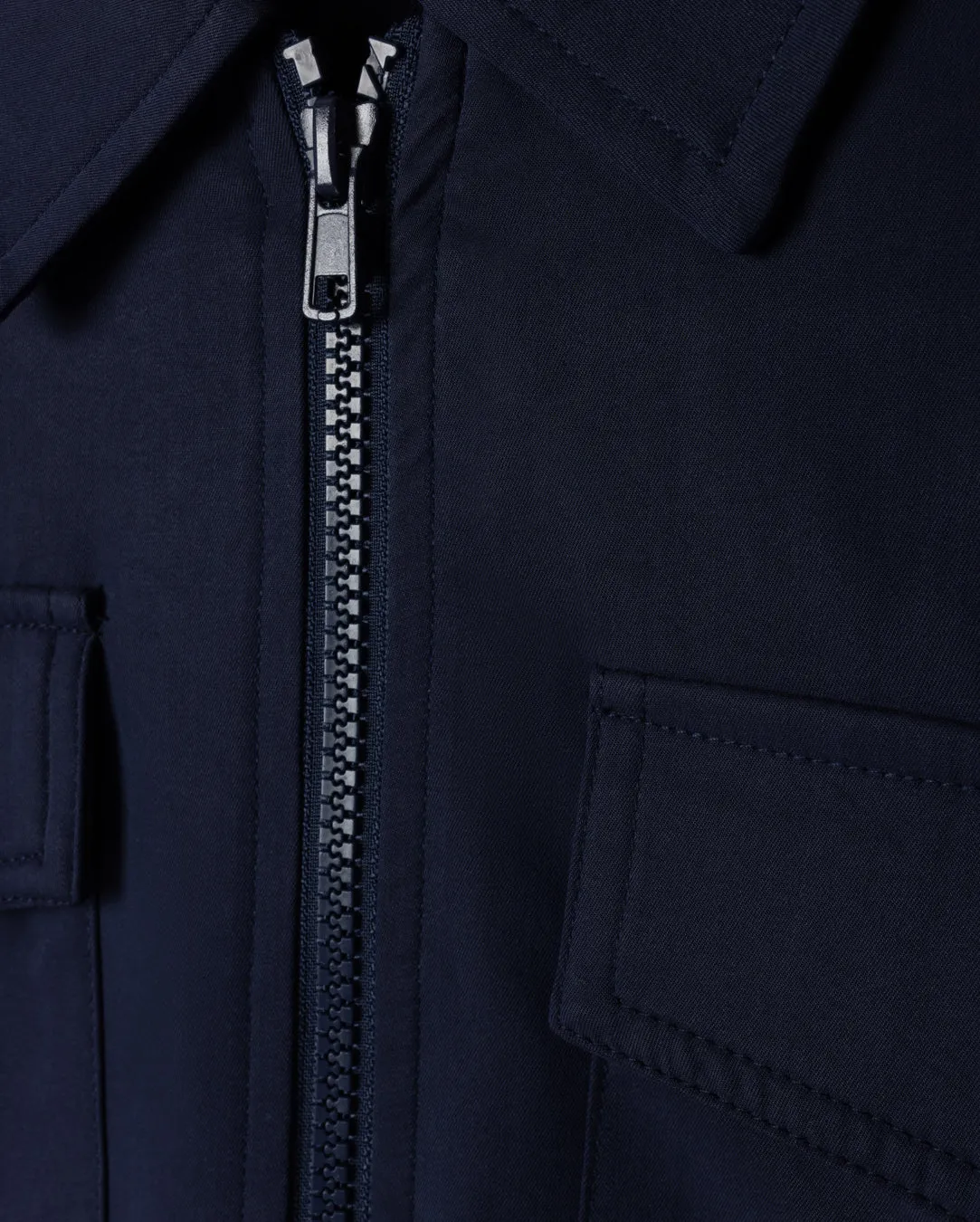 Stretch Fabric Roll up sleeves Back Knit Jacket