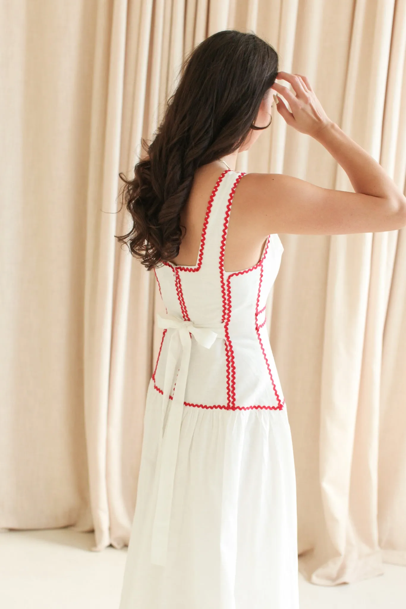 Adeline RicRac Midi Dress - Red effortless grace