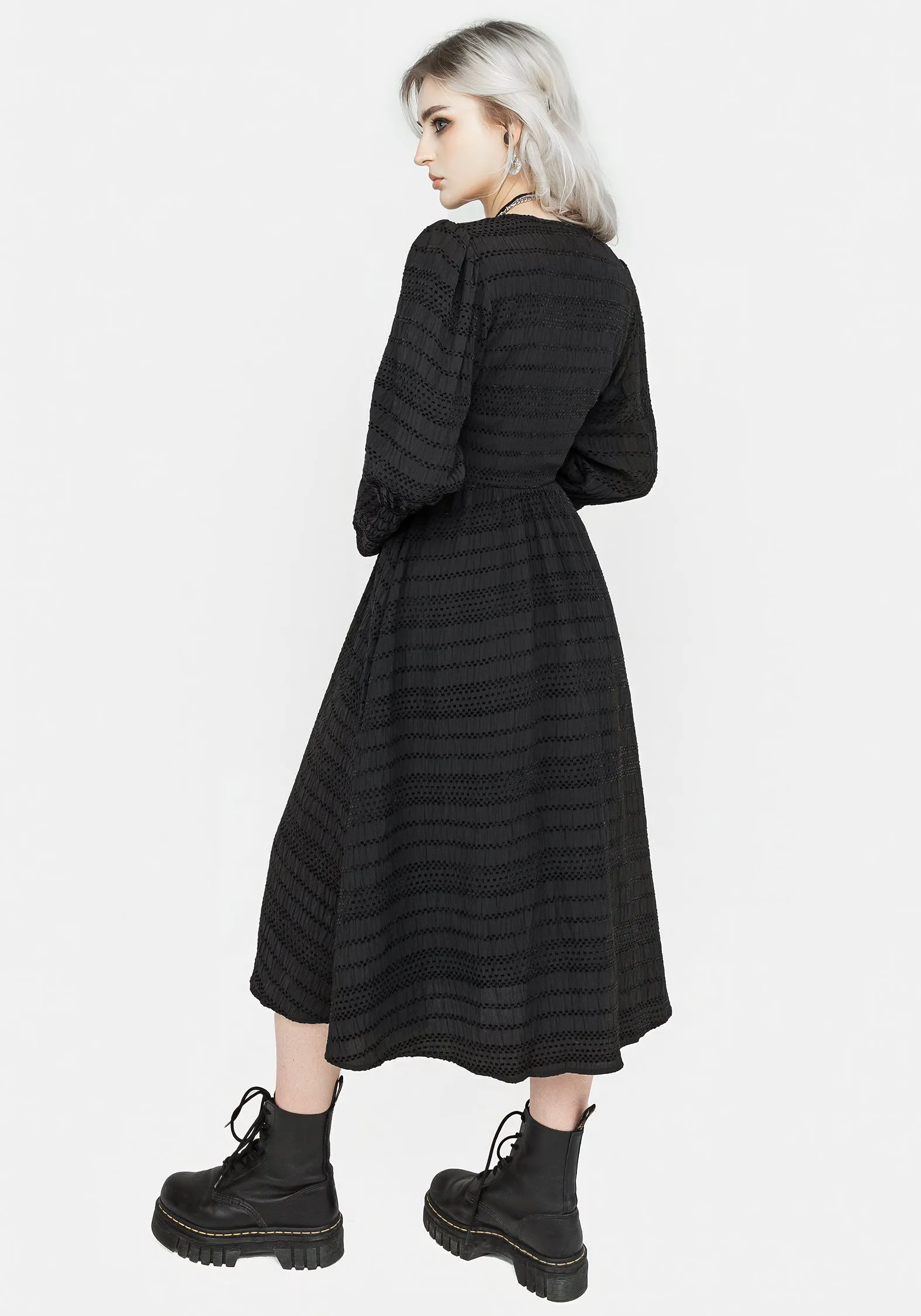 Bathsheba Cutout Midi Dress Walk Easy Casual Layering