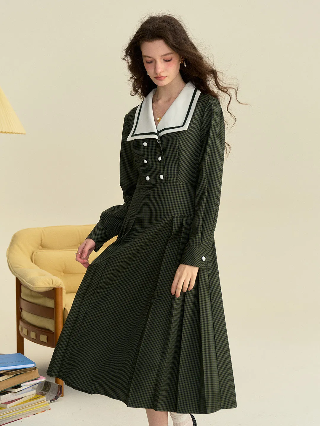 Flexible Layers Perfect Fit Barbara White Collar Double-Breasted Pleated Dark Green Plaid Dress