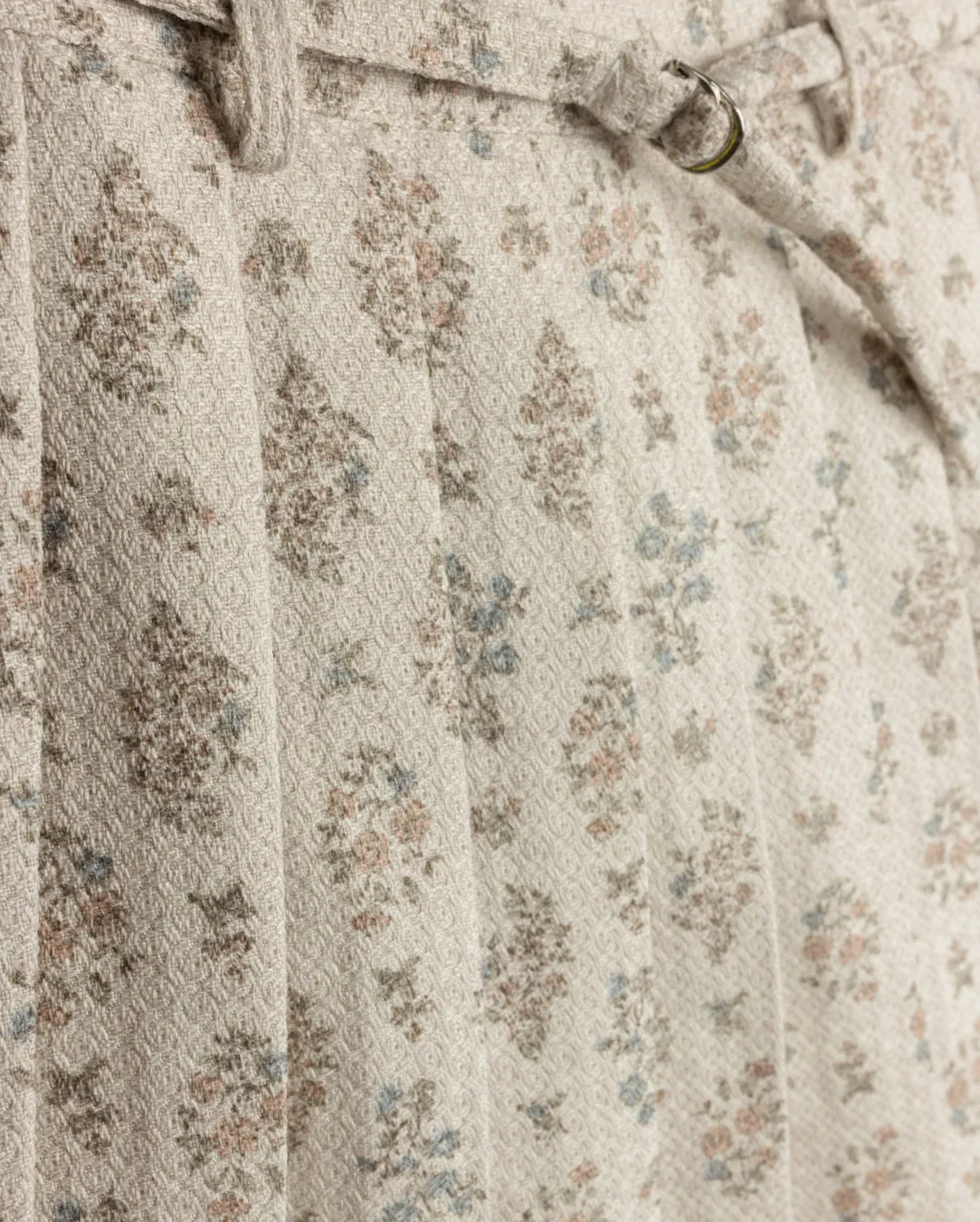 Gather Details Beam Belted Box Pleated Floral Skirt