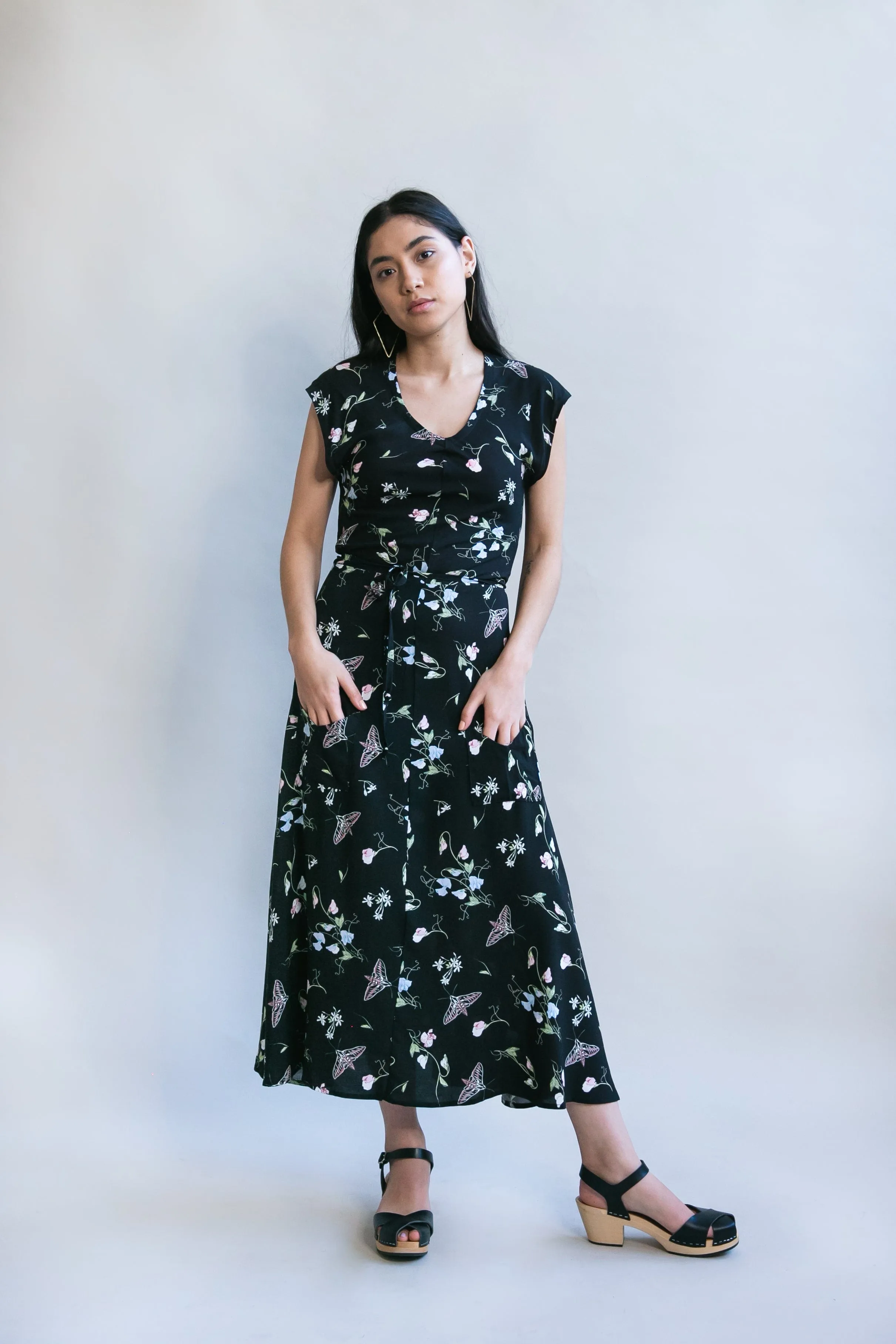 Belted Bias Dress in Sweet Pea Challis Fall Flow Classic Fit