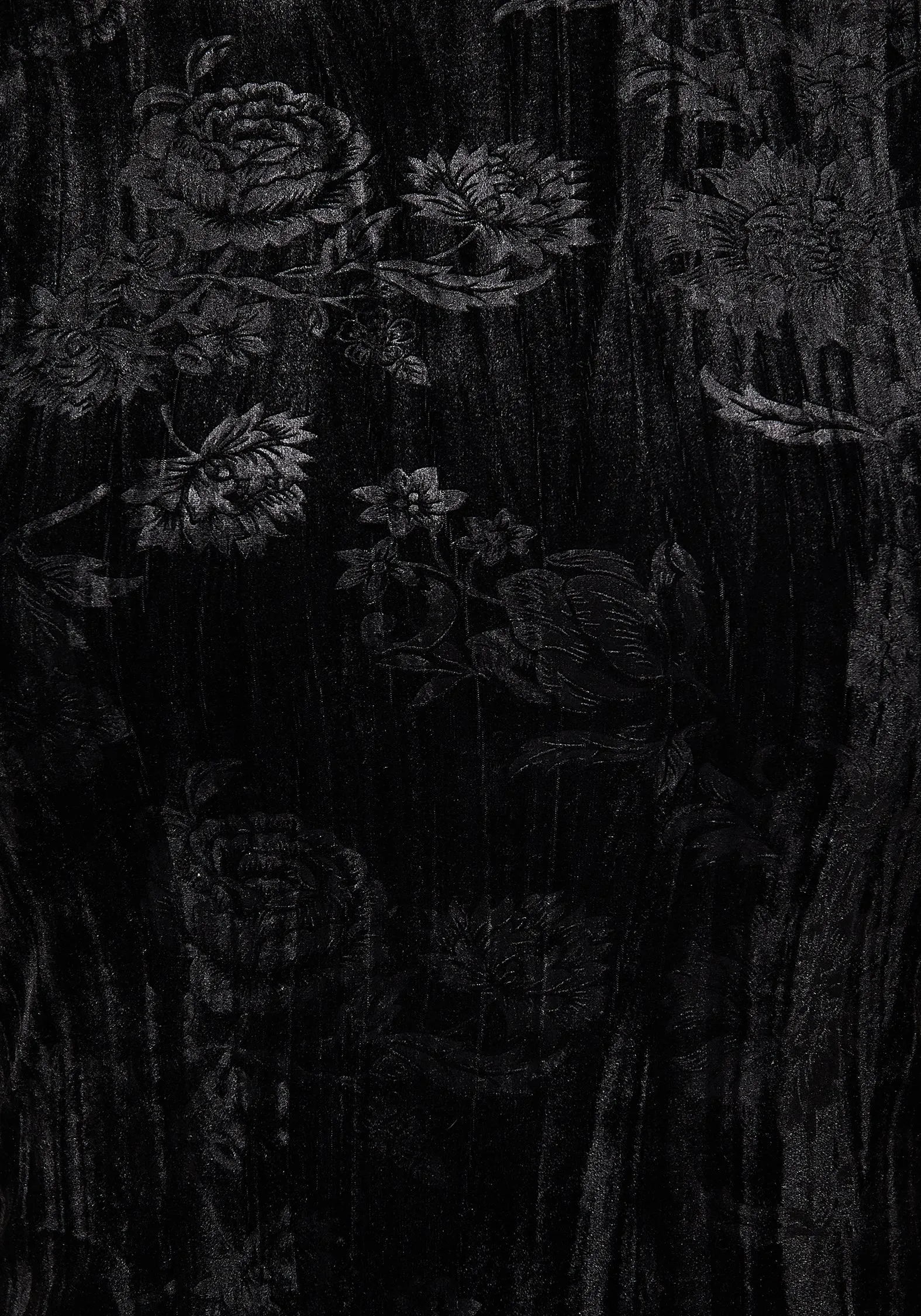 Fashionable Style Unstructured Fit Blossom Short Sleeve Top