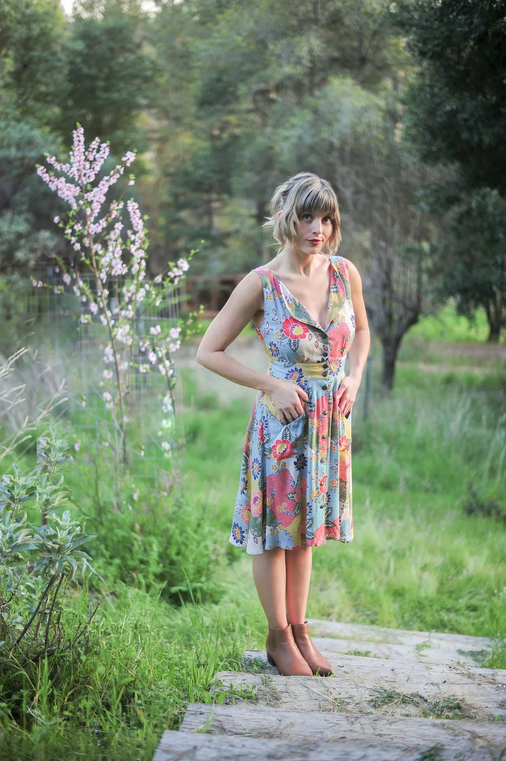 Balanced feel Sheet Dress in Patchwork Party Challis