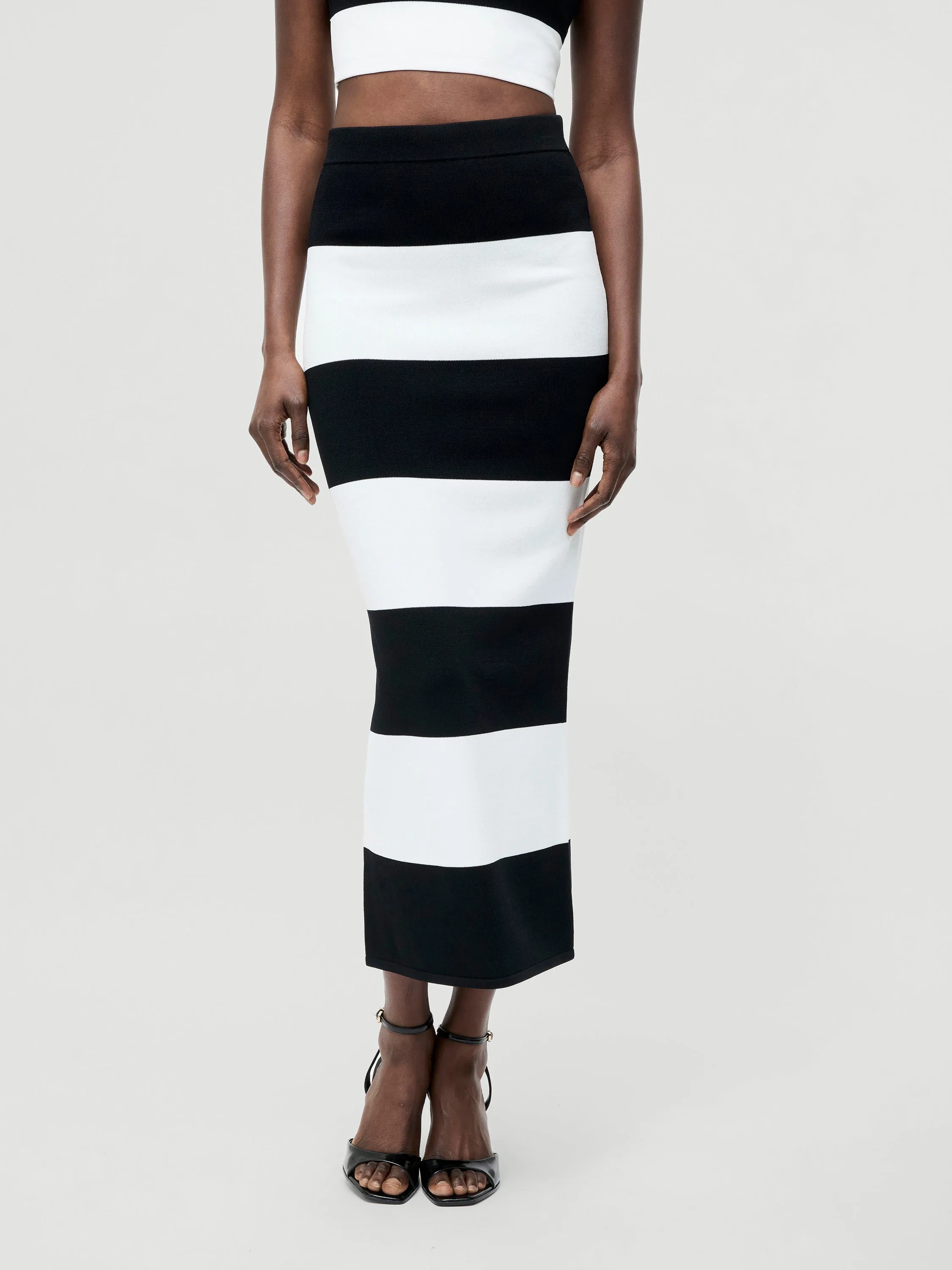 Bodycon Knit Midi Skirt Fresh Energy Flexible Motion