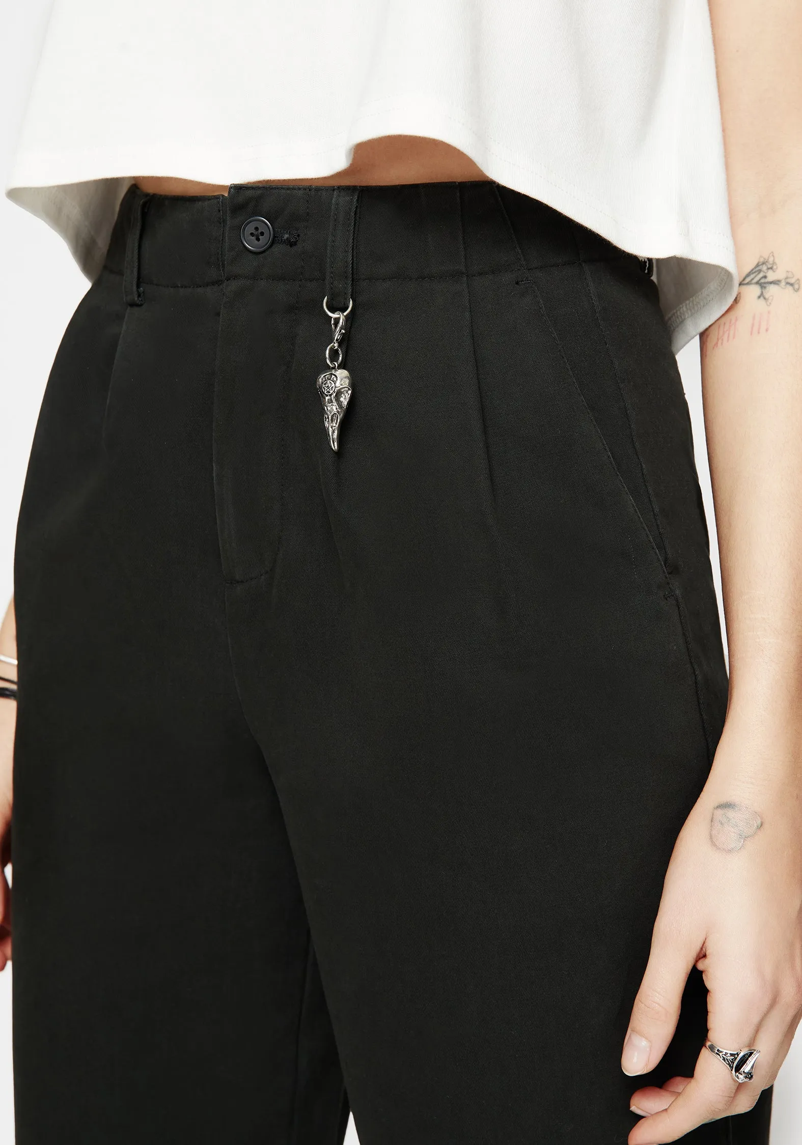 Seamless Design Resale Value Osteomancy Washed Cotton Tapered Trousers