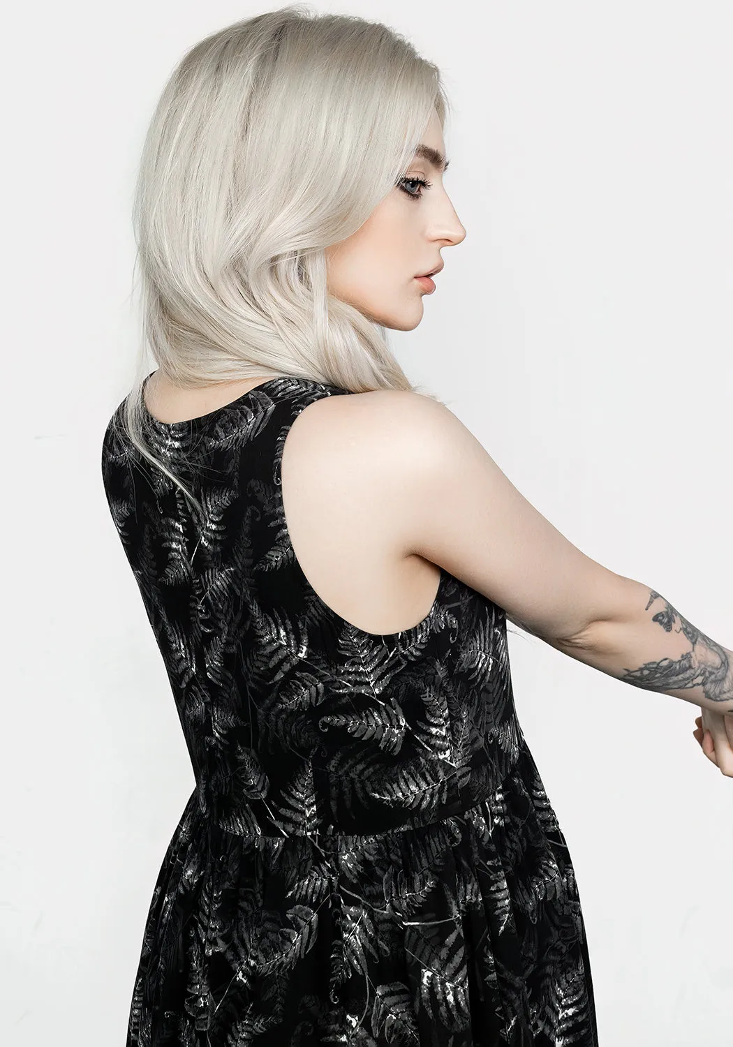 Bracken Sleeveless Smock Mini Dress High-Neck Flattering Cut