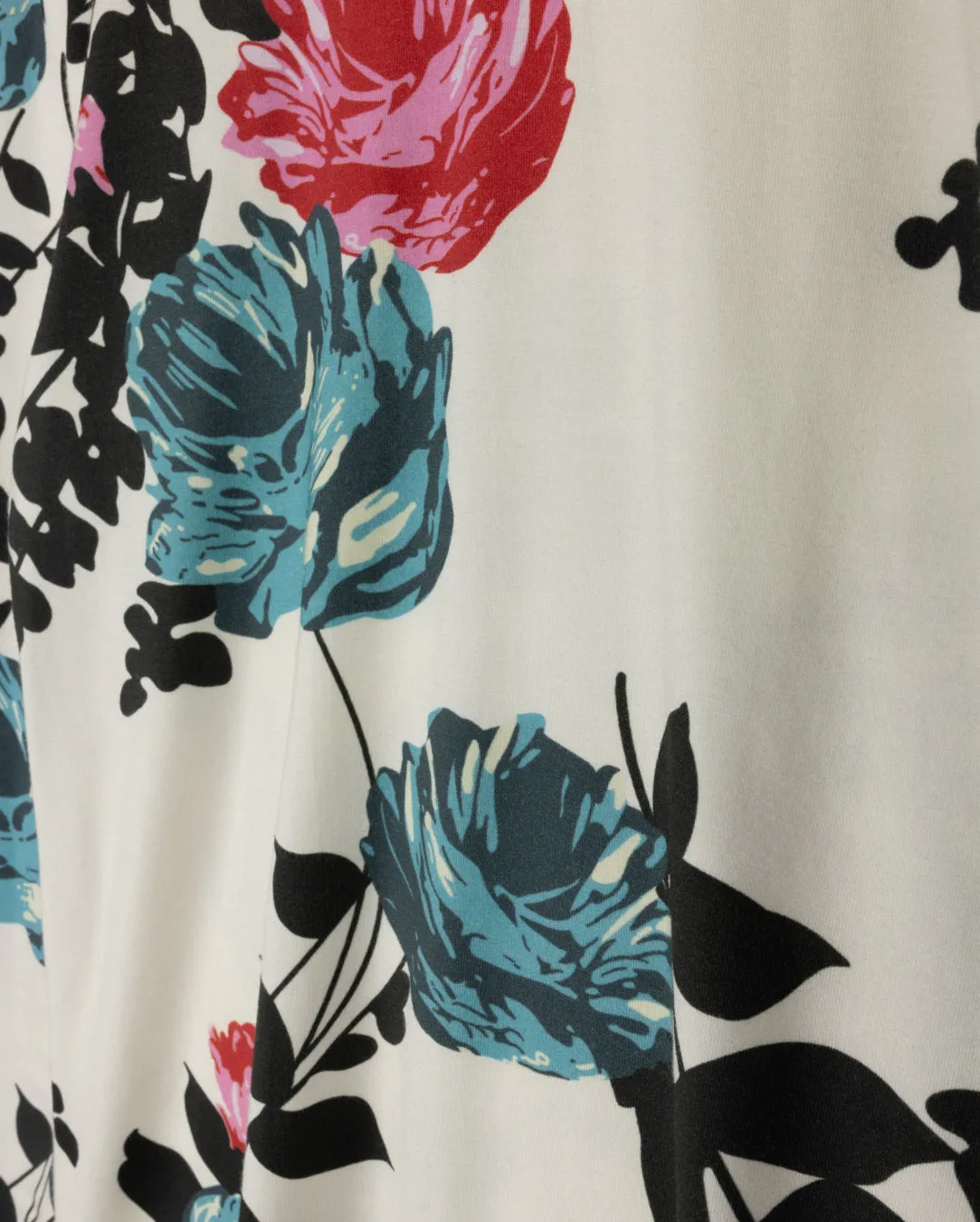 Printed Model Turtleneck Comfy Top