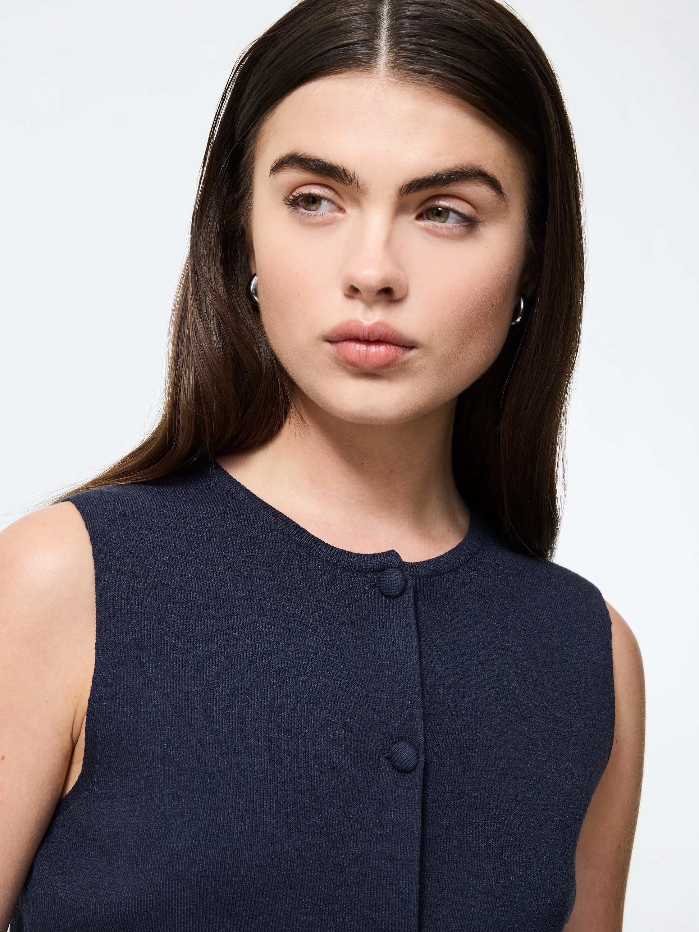 Versatile Layered MoistureWicking Cosysoft Knit Vest