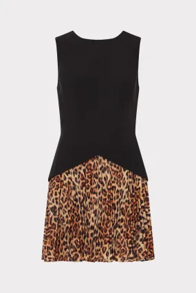 Textured Surface Minimal Fit Haddy Leopard Print Pleated Mini Dress