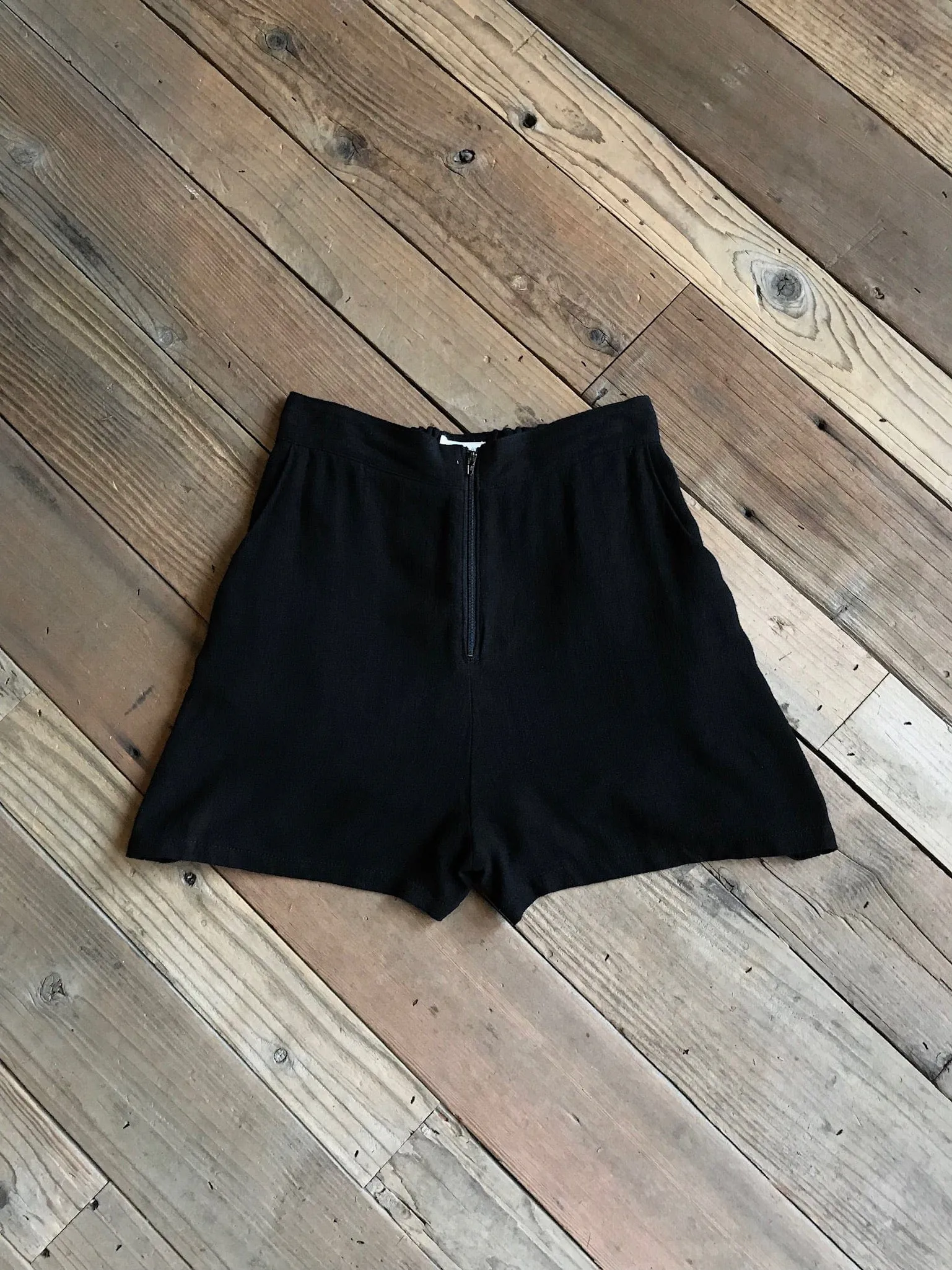 FlexibleKnees Breezy Shorts in Black Linen