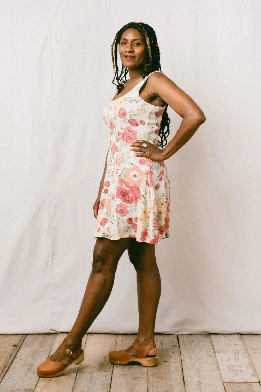 Smooth Motion Neutral Aesthetic Delana Dress in Peach Floral