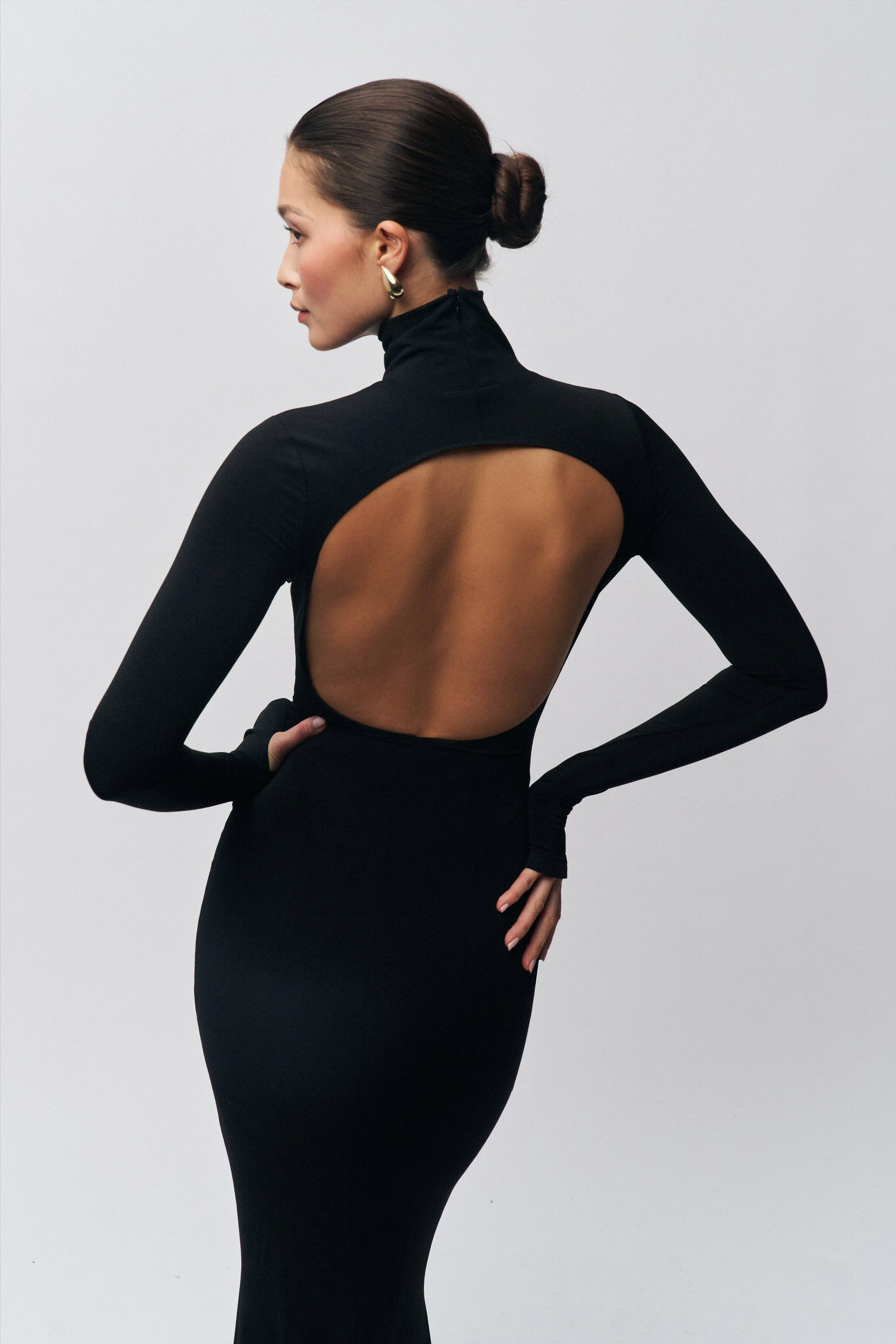 Relaxed Layer Flow Line Scarlett Dress