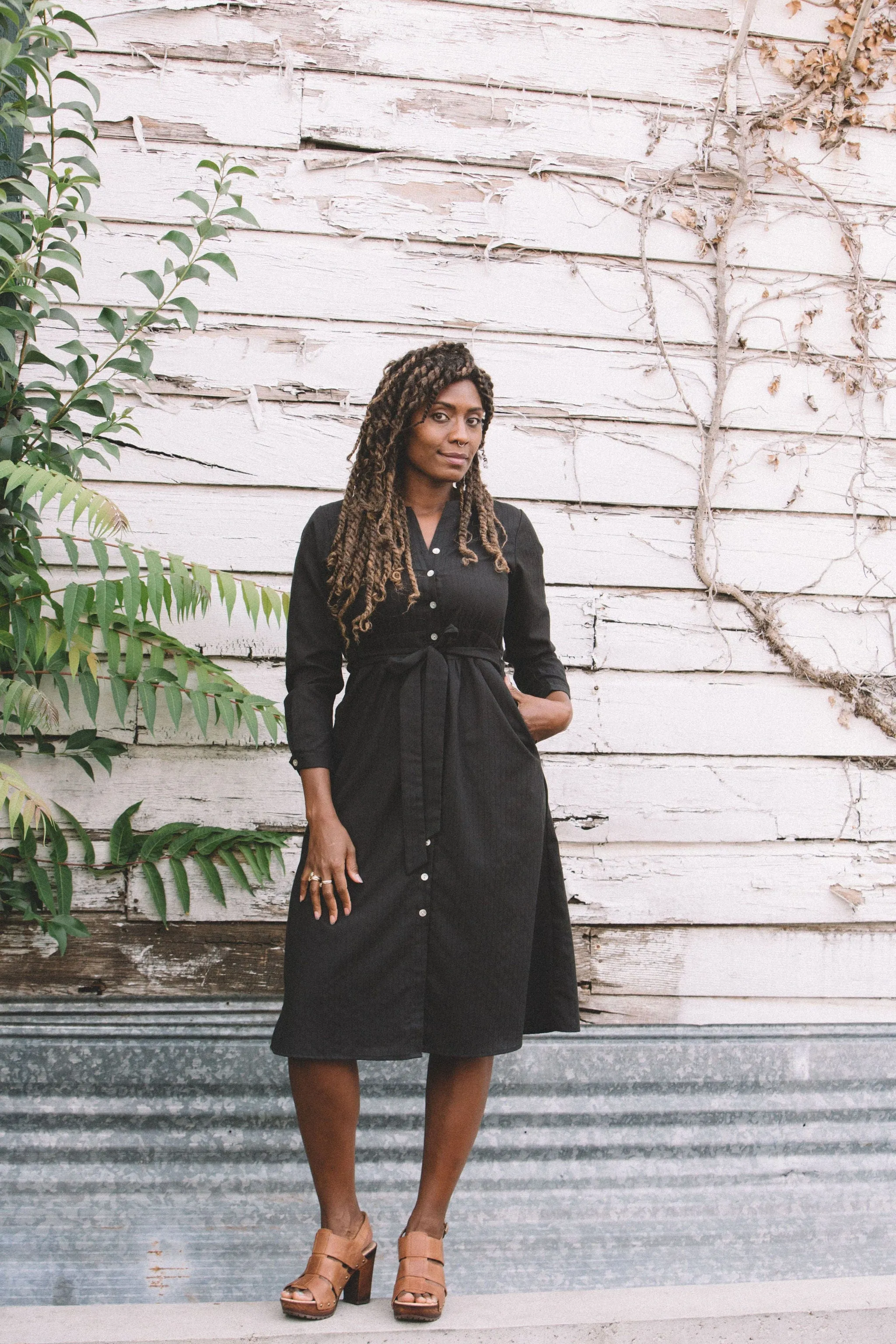 Vera Dress in Black Embroidery Relax Line Travel Friendly