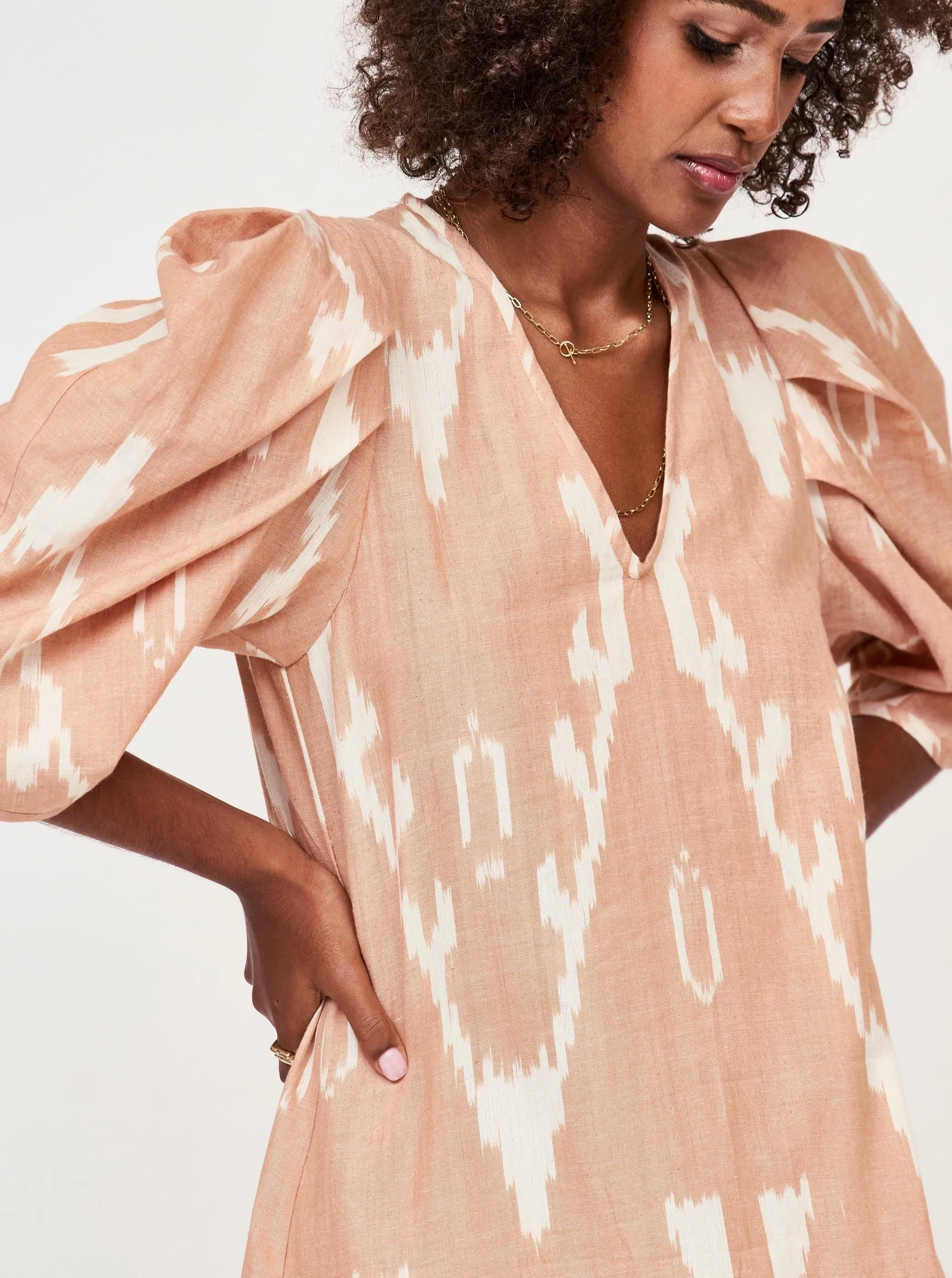 Mirth Cassis in Conch Ikat/ Flat Hem Tailored Comfort