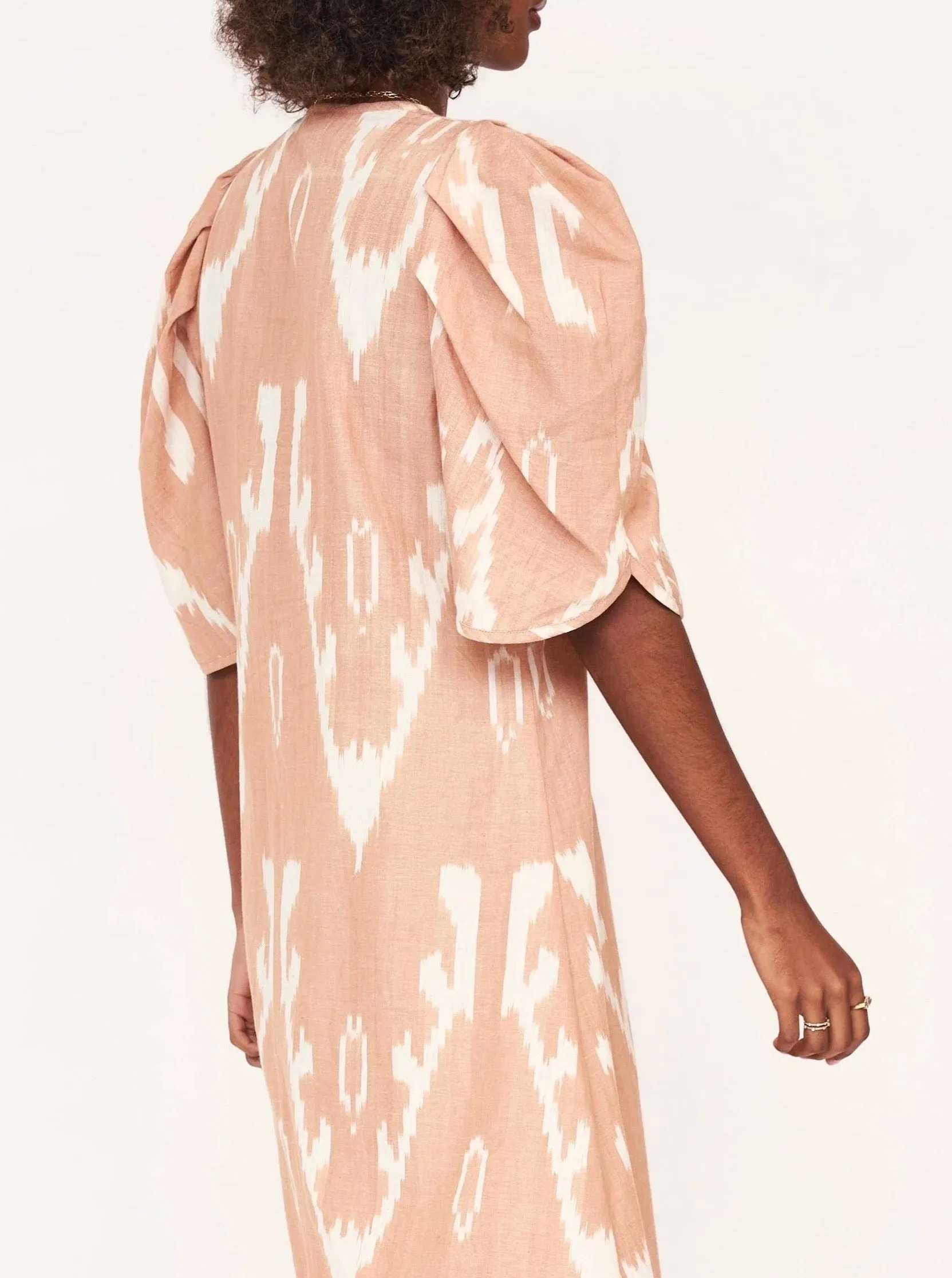 Mirth Cassis in Conch Ikat/ Flat Hem museum visit Classic Tailoring