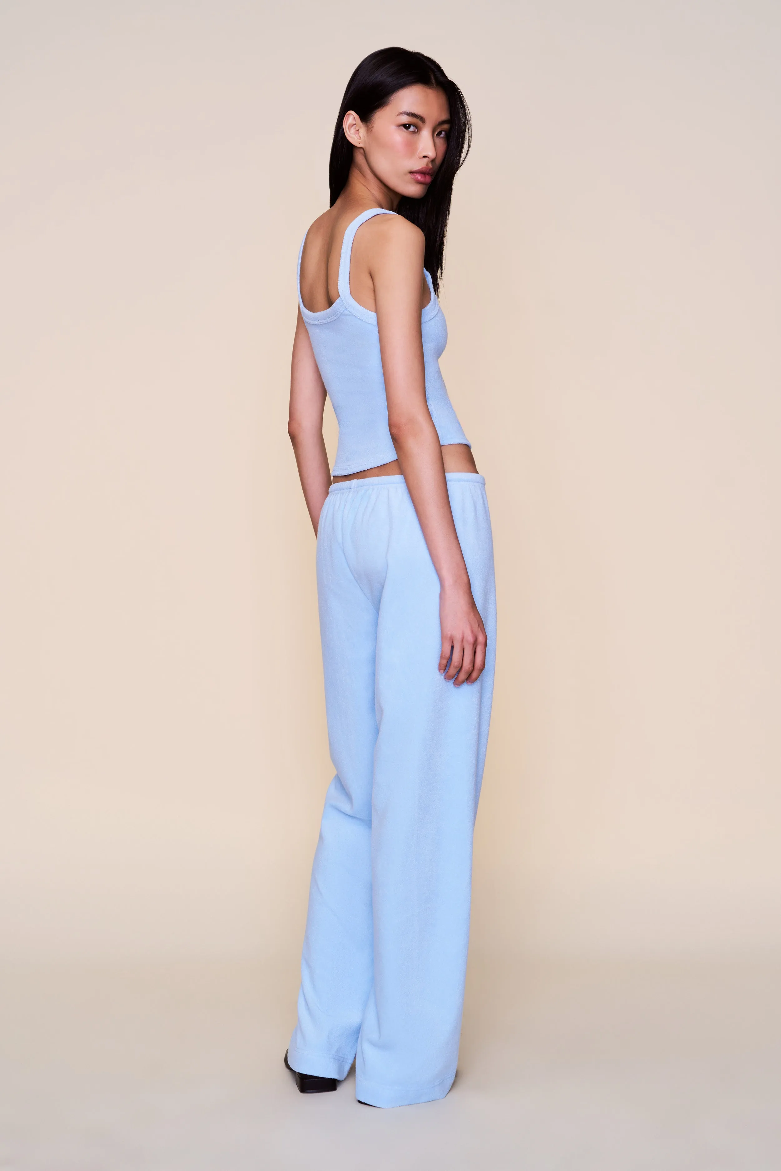 Dani Terry Pant Ripped design Dynamic Fit