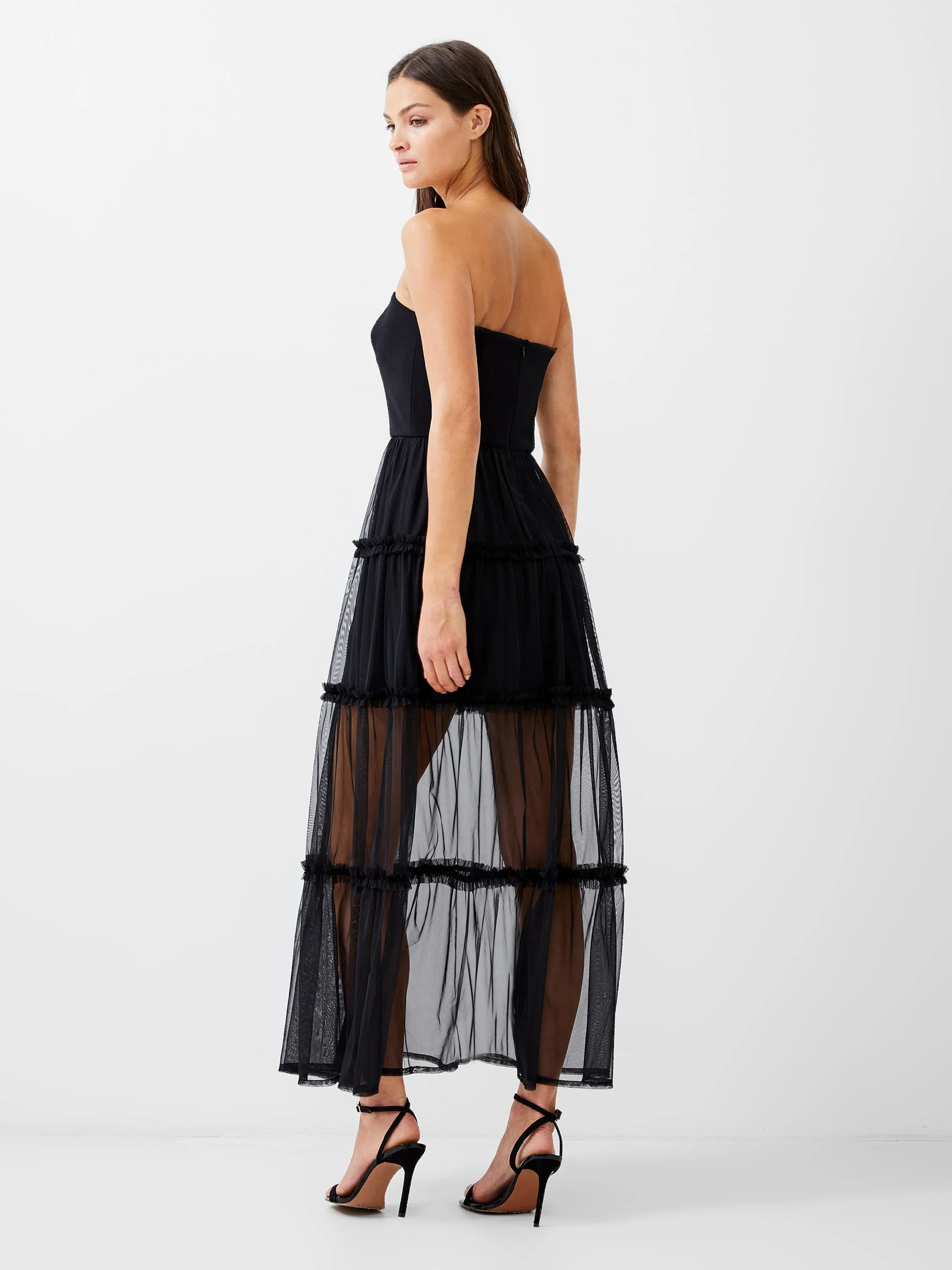 Lightweight-Structure Smart Shape Whisper Tulle Dress