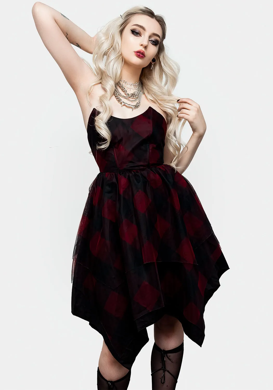 Crisp Detail Unique Print Cirque Prom Dress