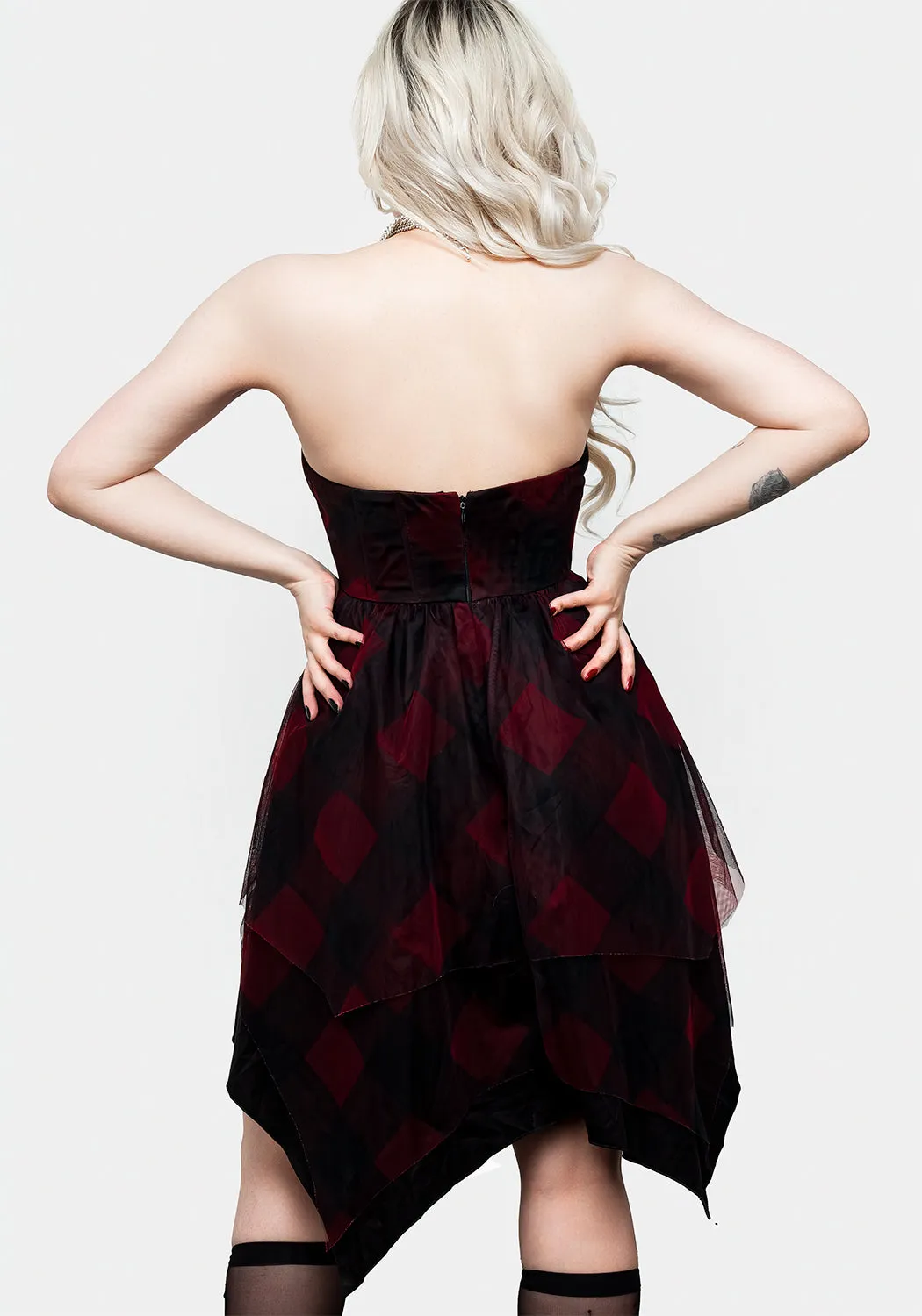 Cirque Prom Dress Clean Outline