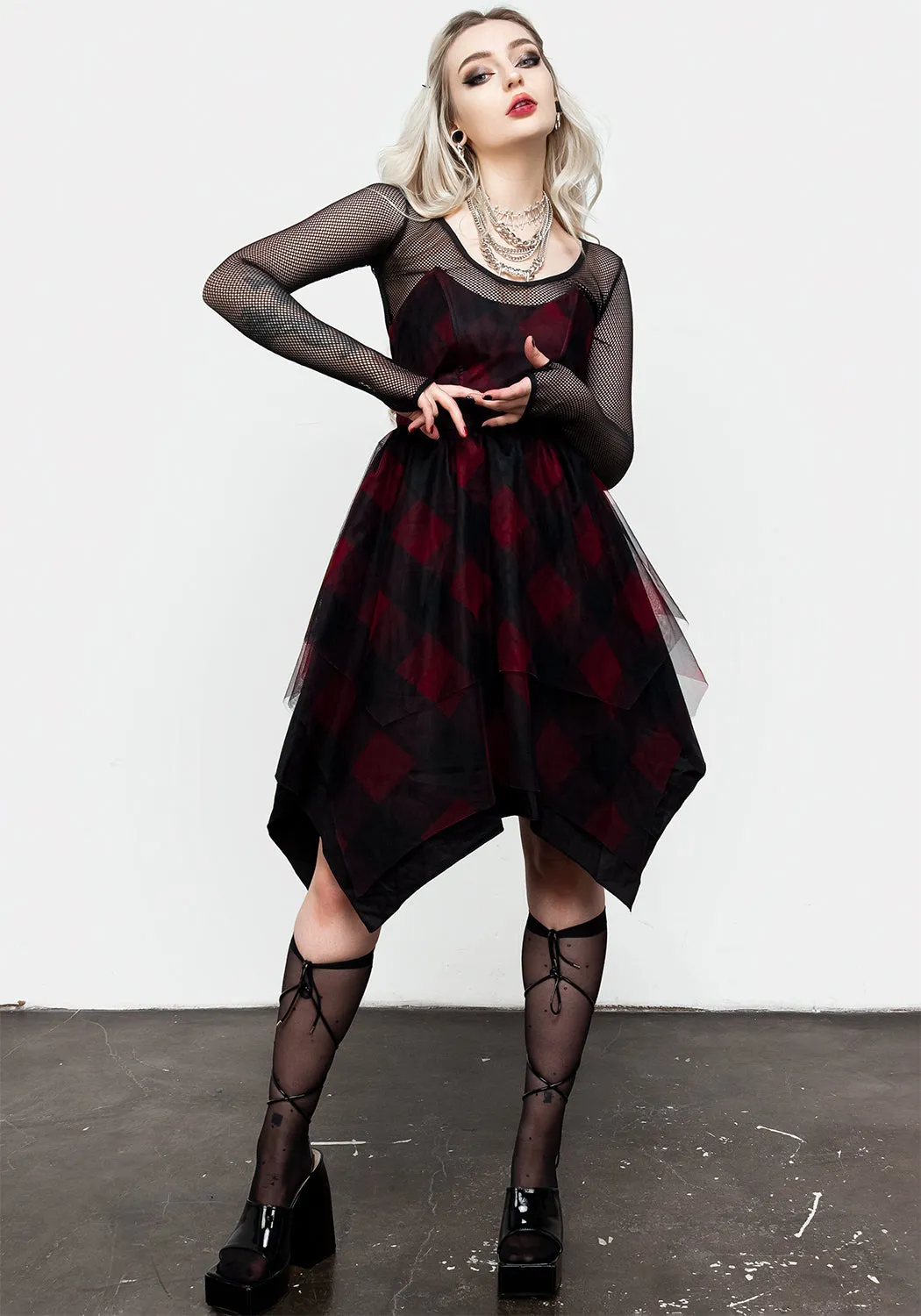 Cirque Prom Dress Ribbed-Texture Calm Beauty