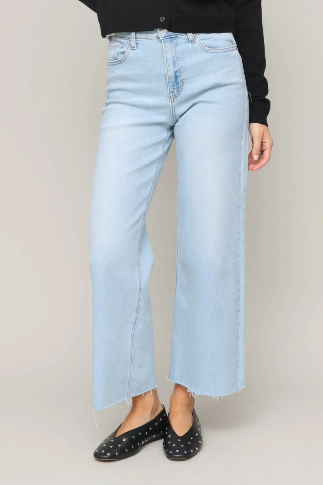 Active Comfort Slim Wide Leg Jeans
