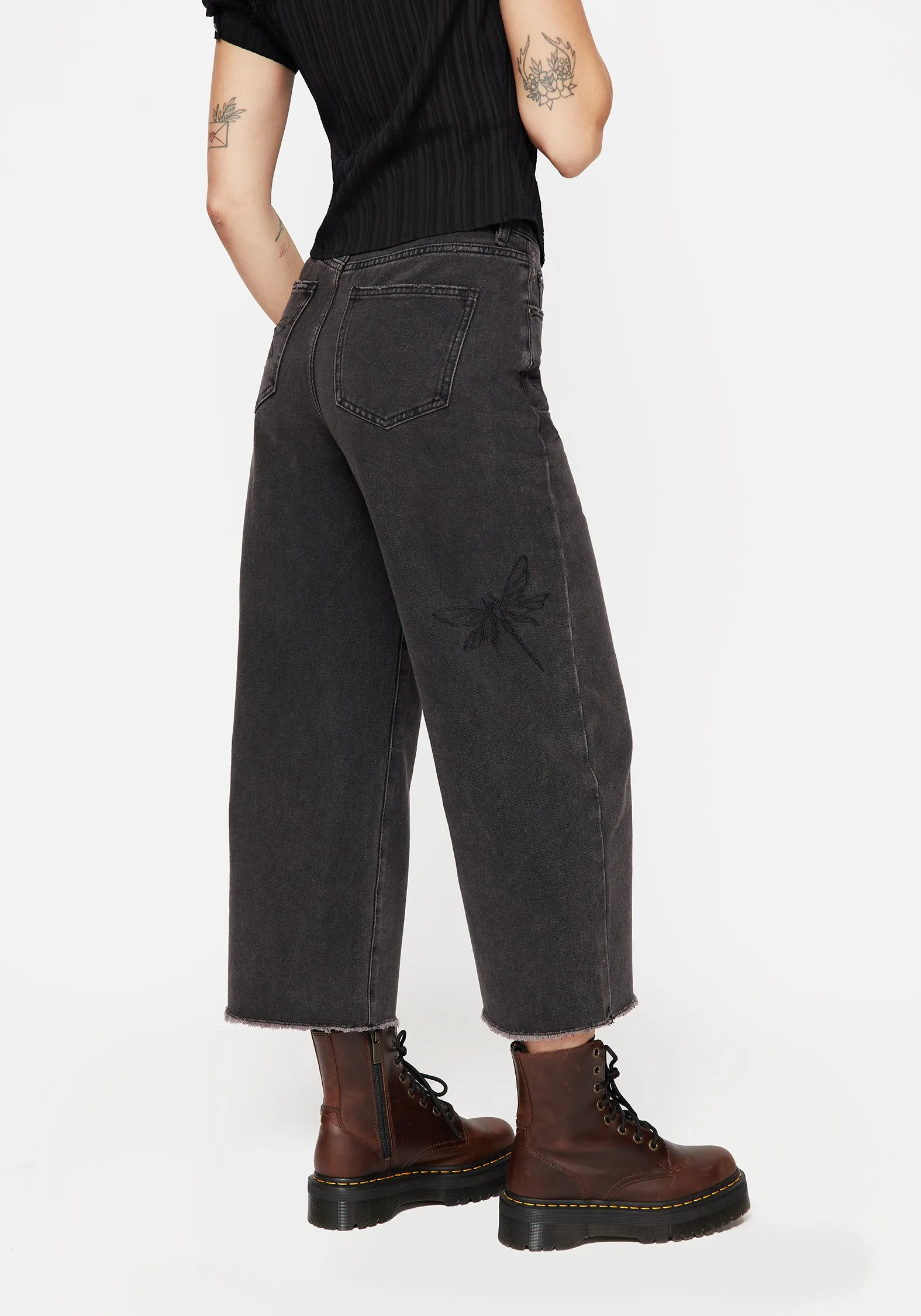 Cool Silhouette Seasonless wear Dragonfly Embroidered Wide Leg Denim Culotte Jeans