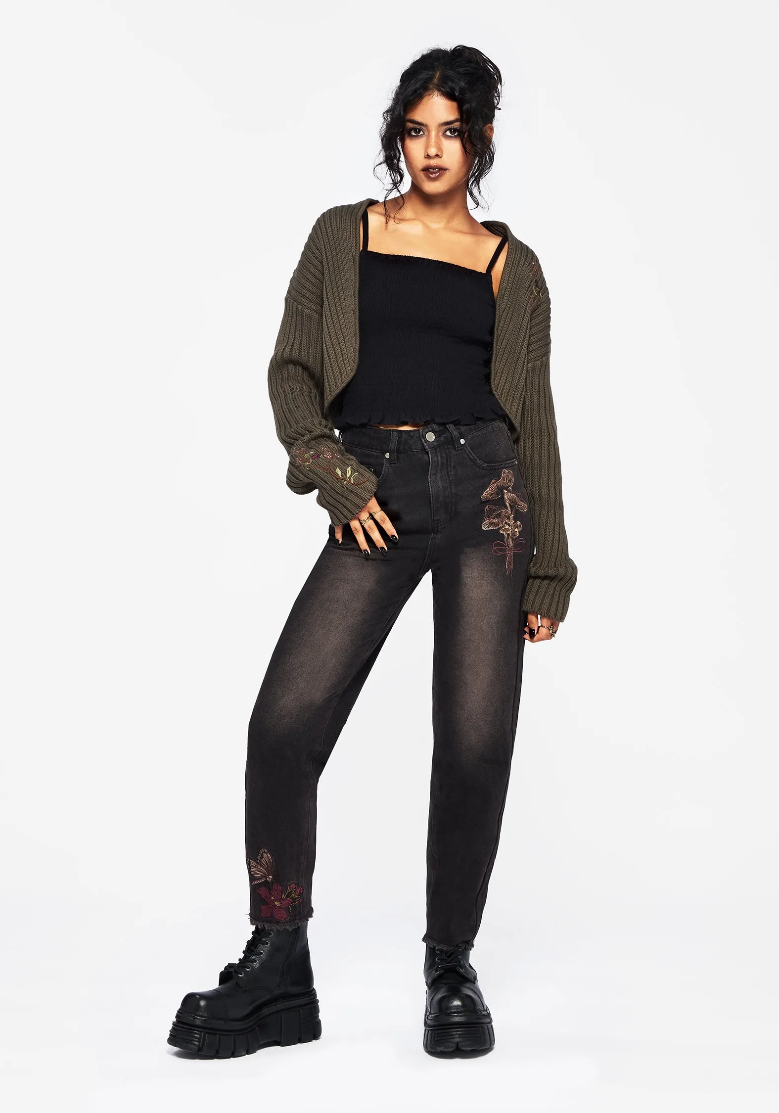 Casual Luxury Winter Warmth Valeria Floral Moth Embroidered Mom Jeans