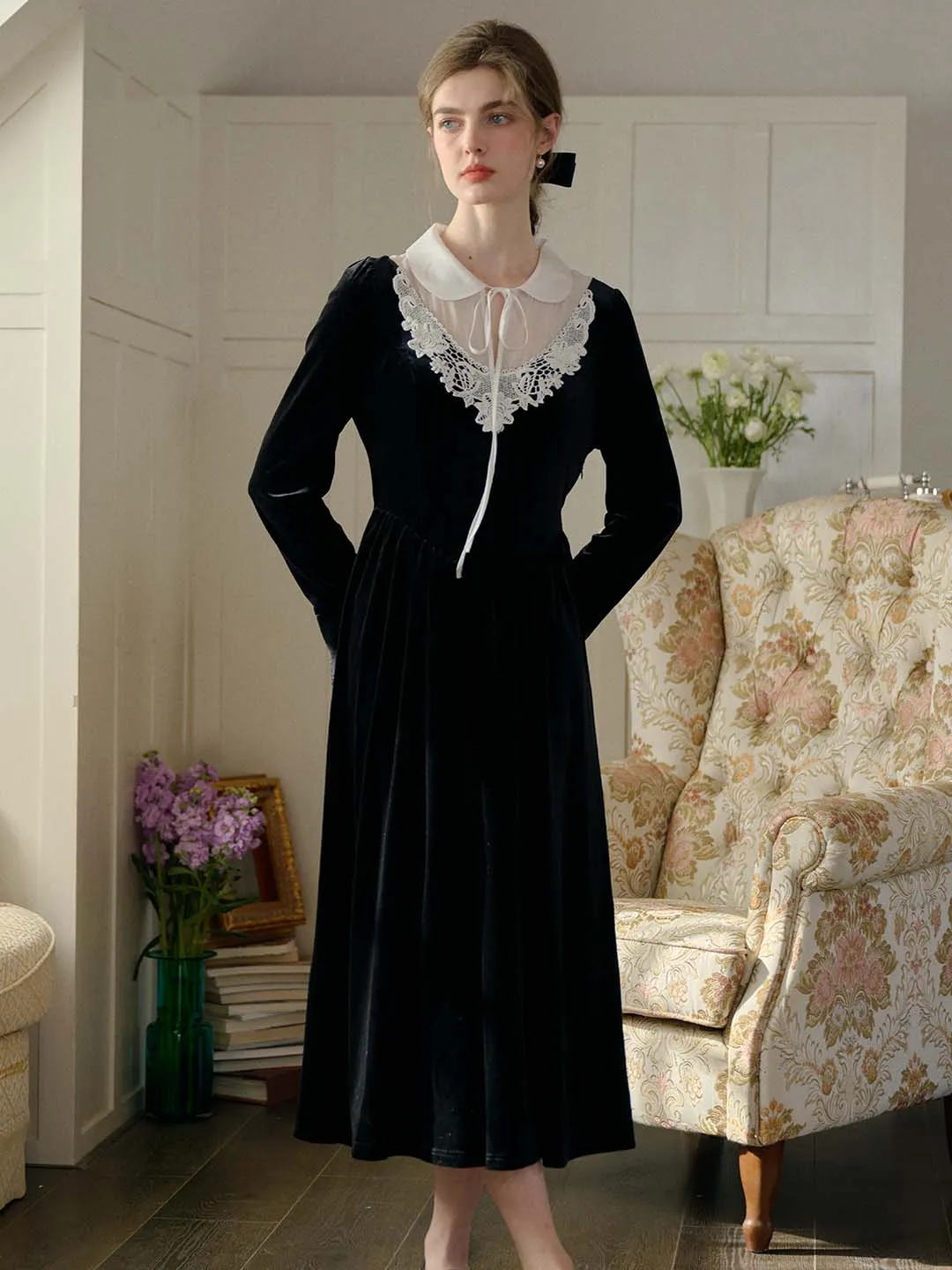 Cora Contrast Lace Flounce Sleeve Velvet Dress-Black Walkable Flow