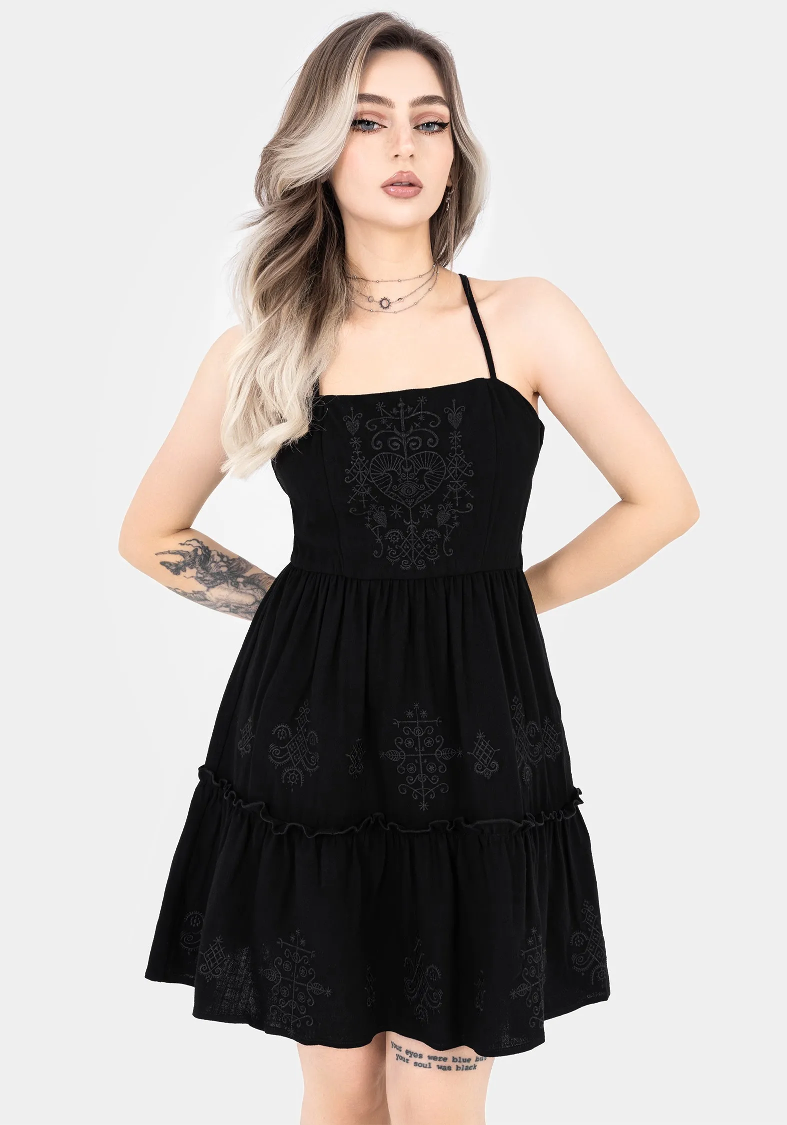 Versatile Layer Wear Cordata Embroidered Cami Mini Smock Dress