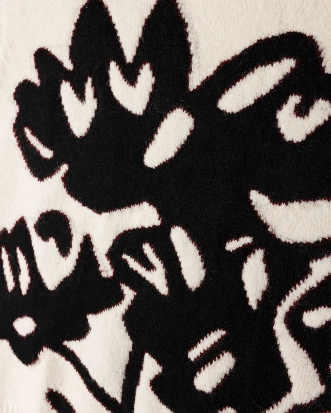 Everyday Top Crew Neck Graphic Knit Vest