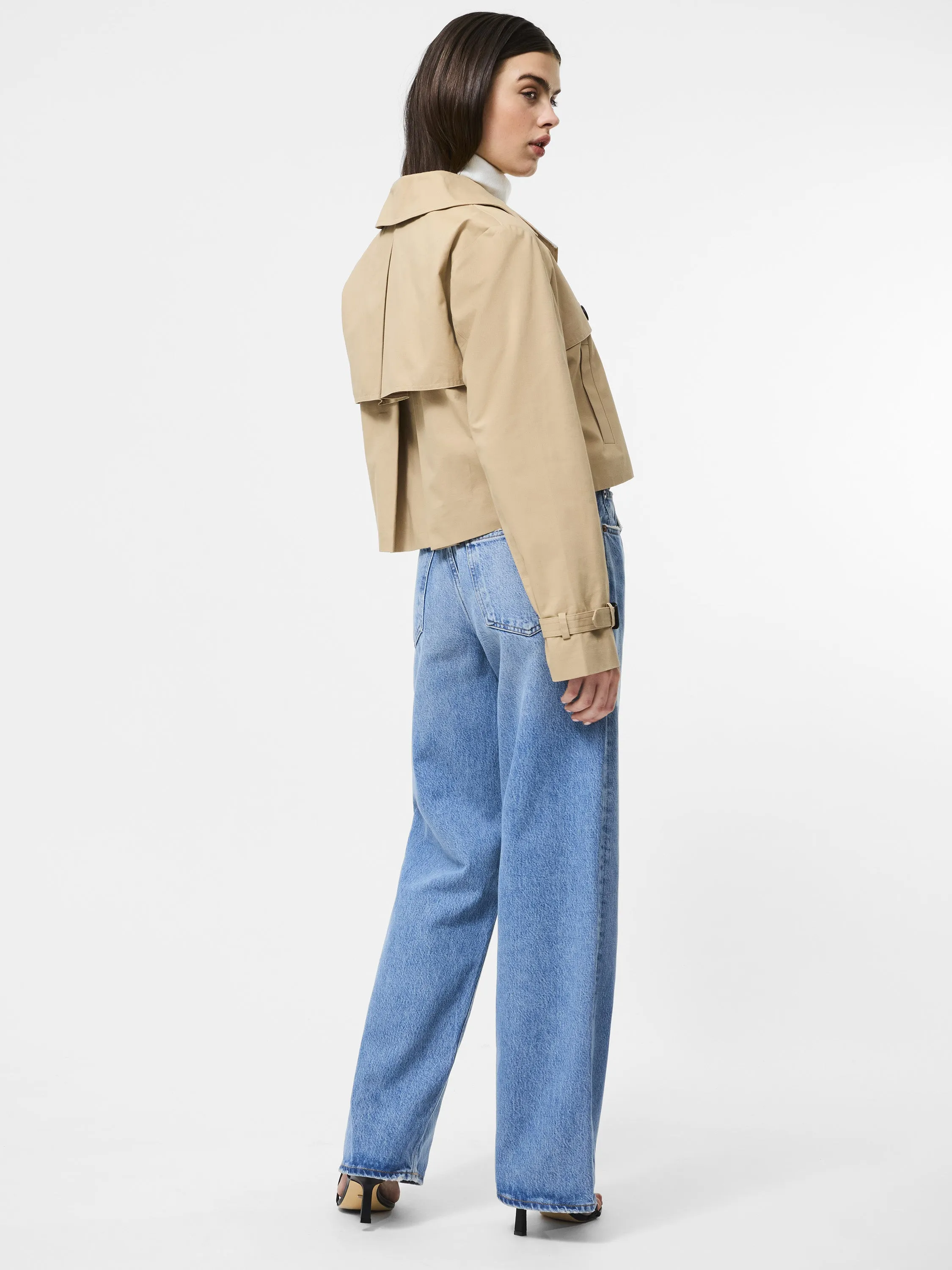 Casual Fit Layer TemperatureRegulating Tech Cropped Twill Trench