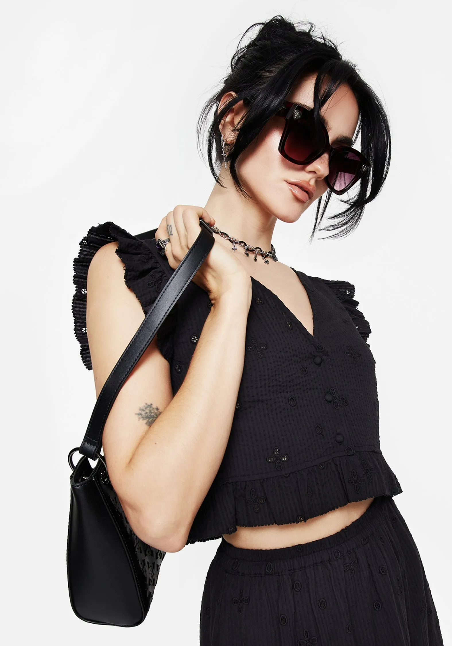 NonRestrictive Cut Crux Broderie Button Up Sleeveless Blouse Top