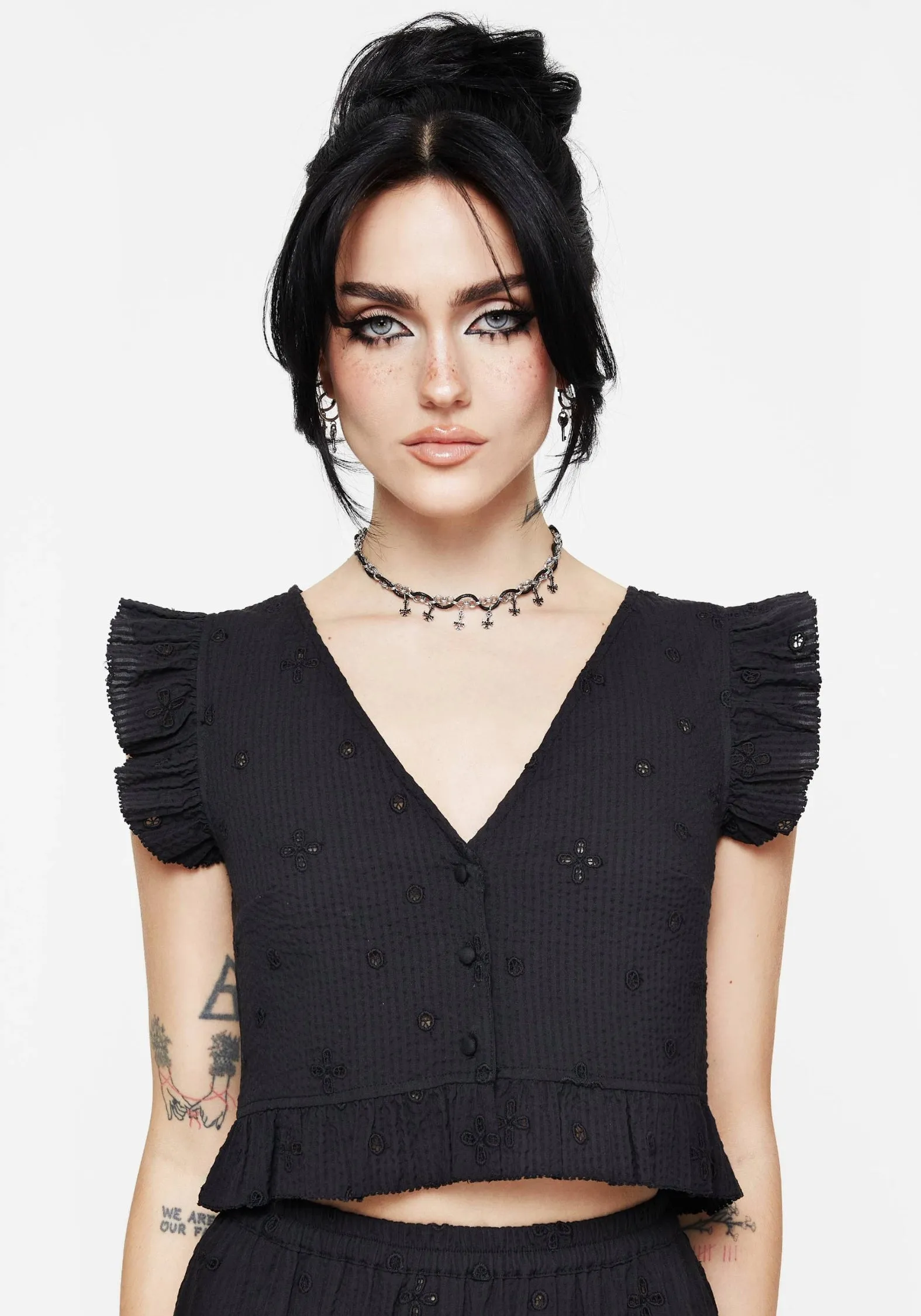 Crux Broderie Button Up Sleeveless Blouse Top Compact Jacquard Weave