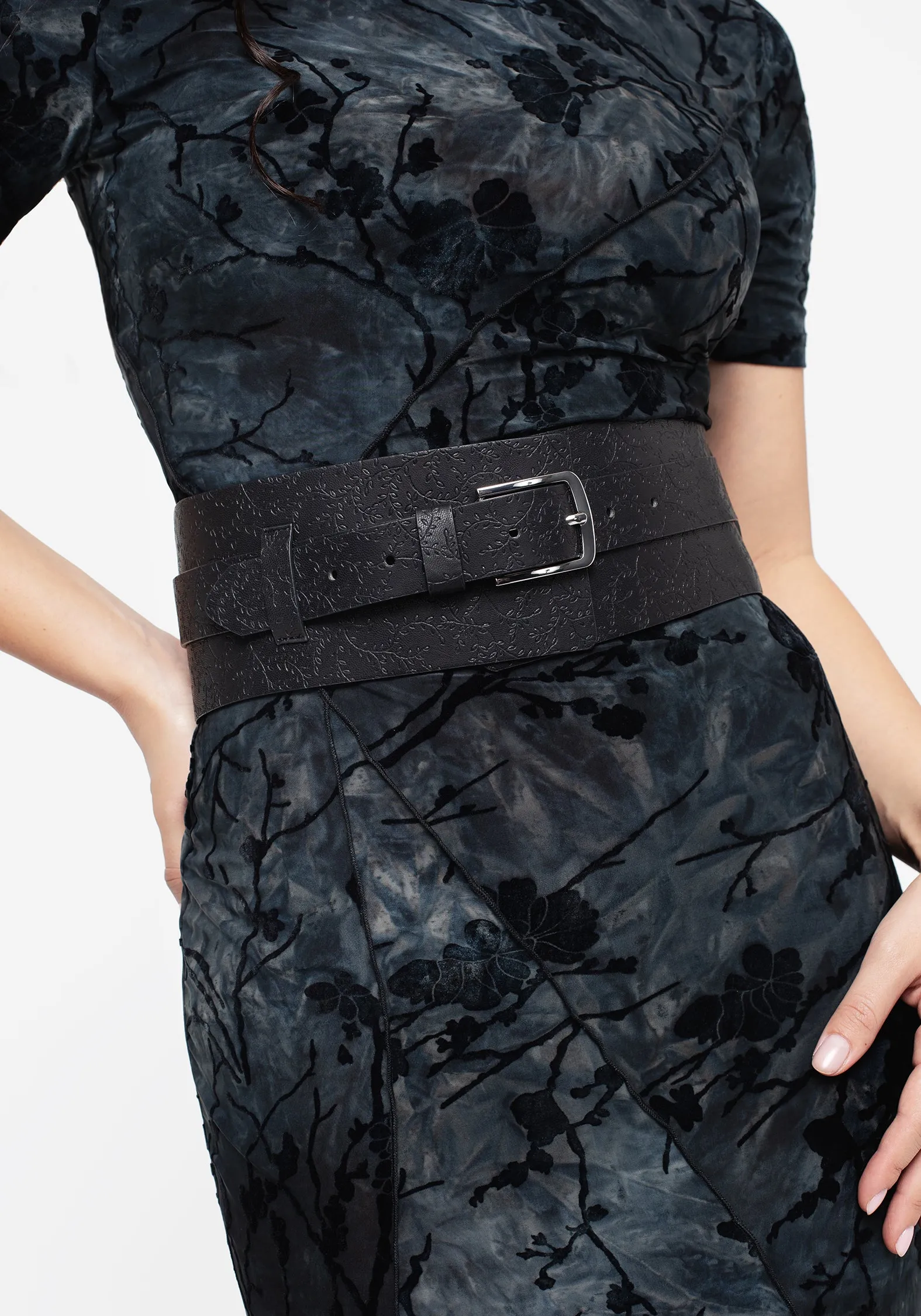 Sweat Wicking Lining Bathory Floral Embossed Waist Belt