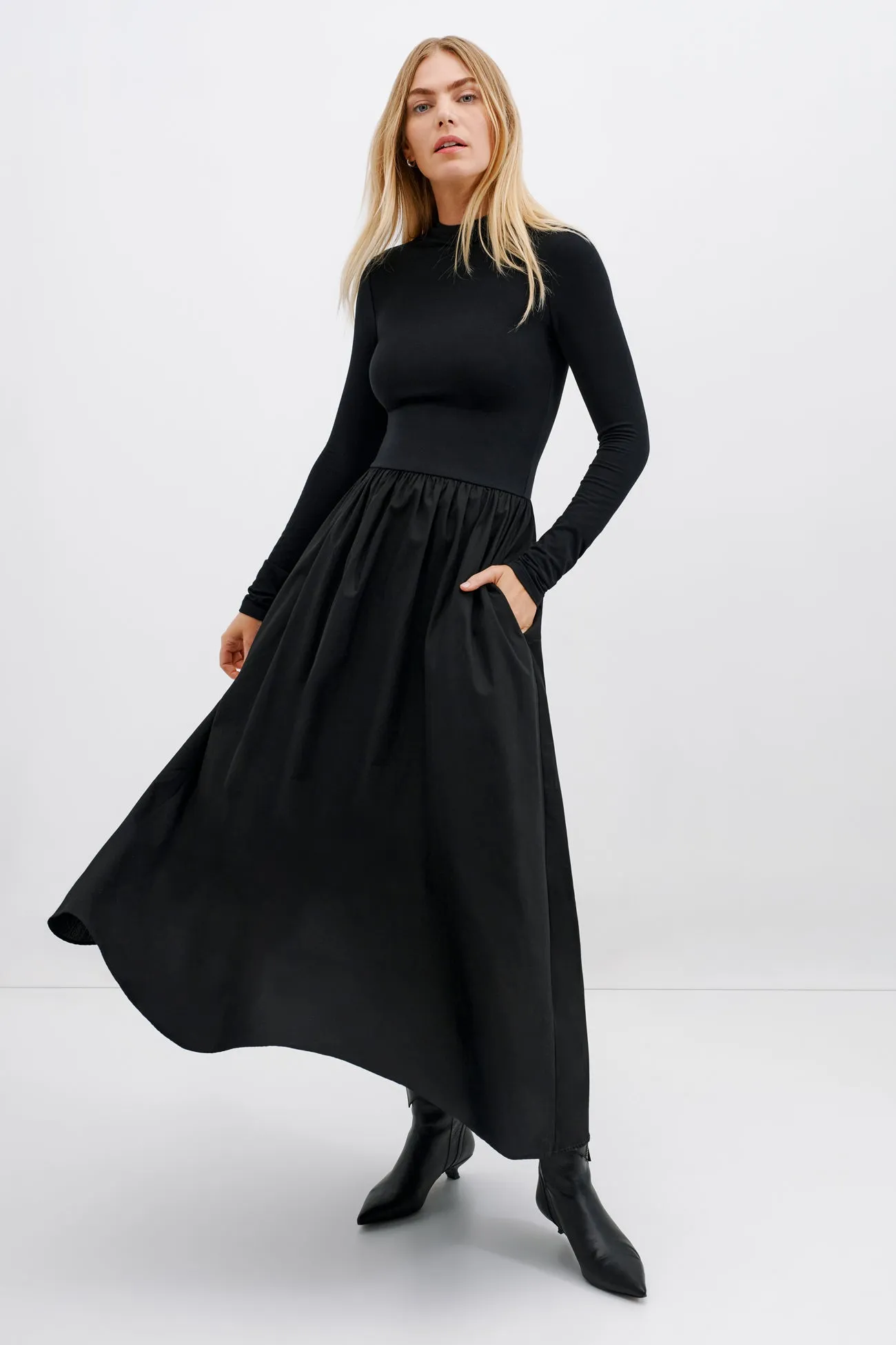 Clean Outline Glam Feel Fillmore Dress