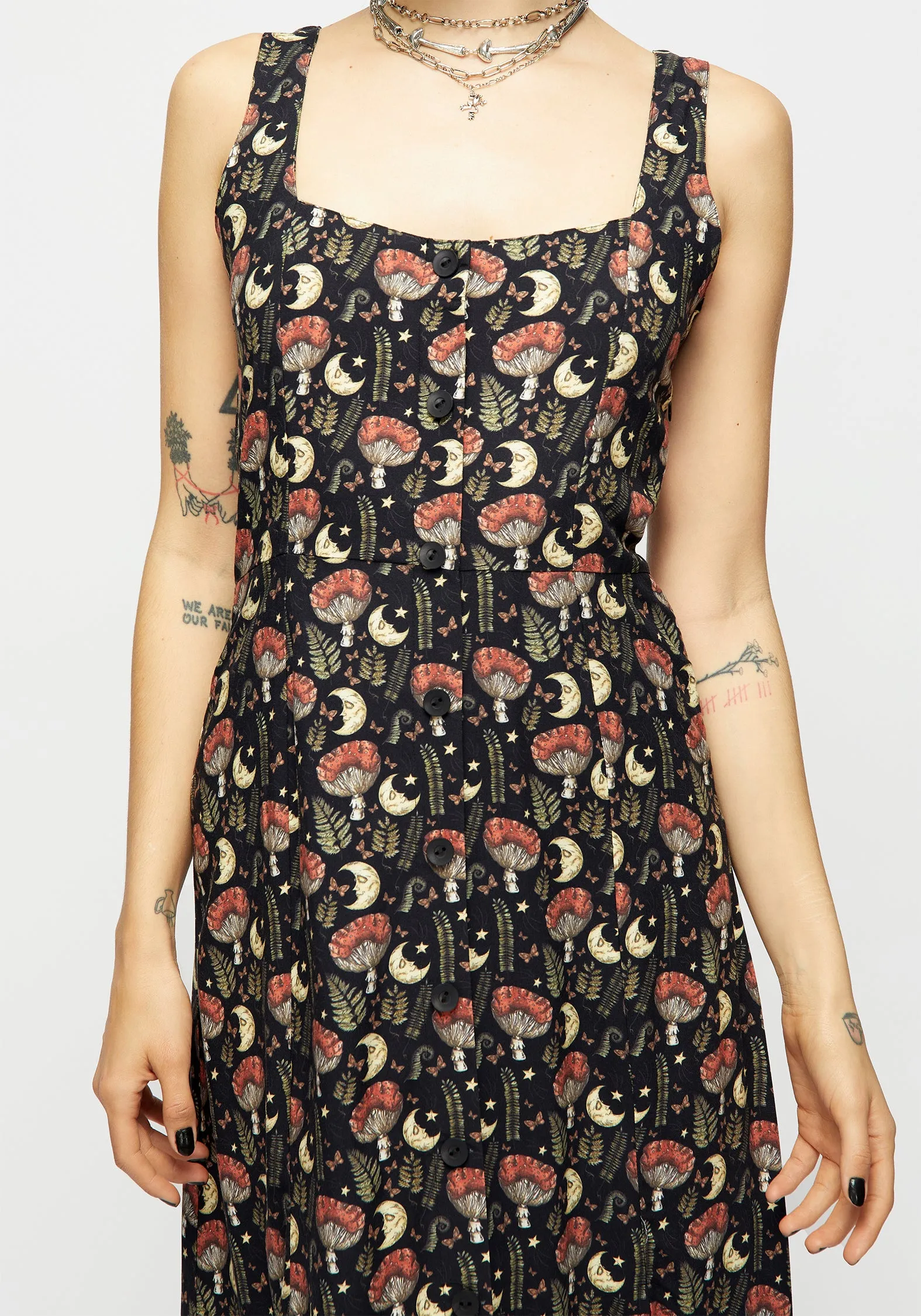 Effortless Layer Wear Dreamfast Mushroom Moon Print Square Neck Midi Dress