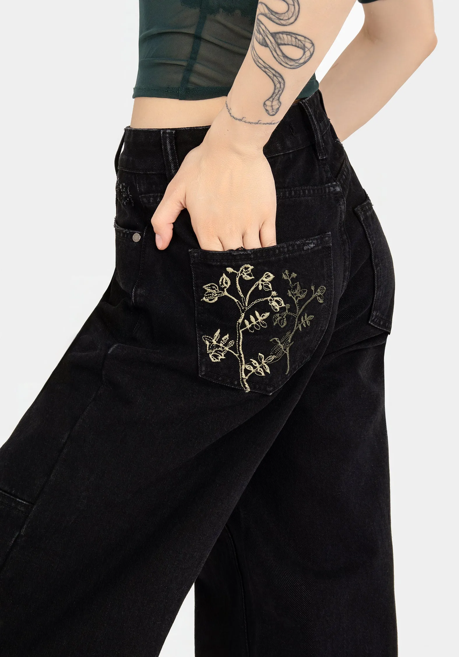 Buckthorn Embroidered Denim Barrel Leg Jeans Fashion Routine Outfit Base