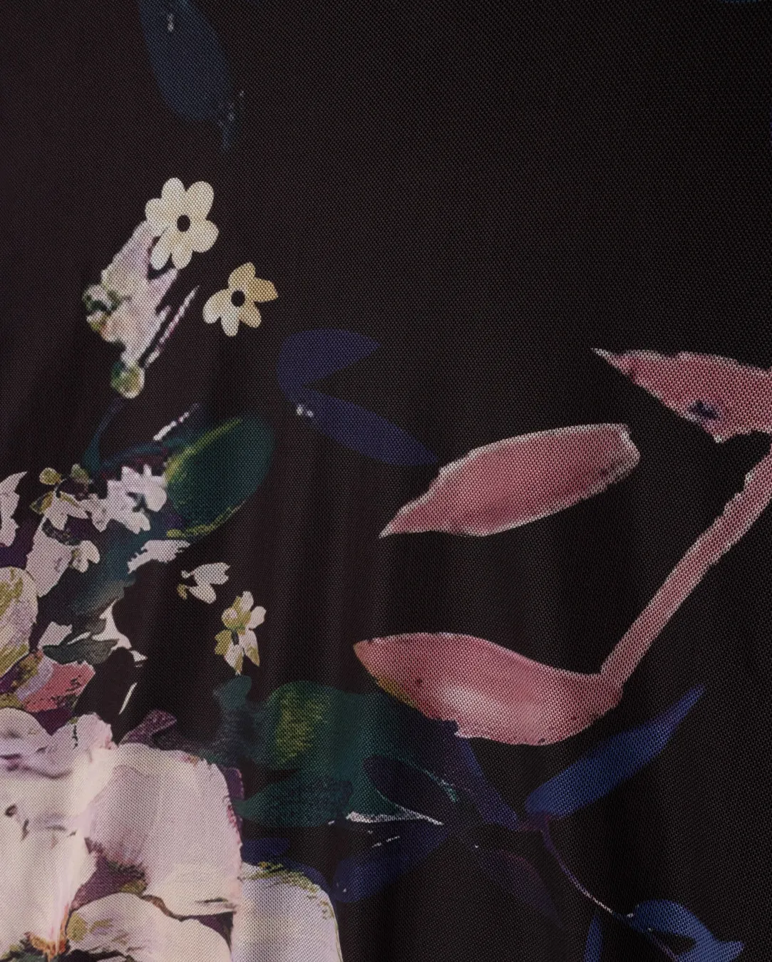 Darrell Floral Mesh Top Daily Outfit Fuzz Free Surface