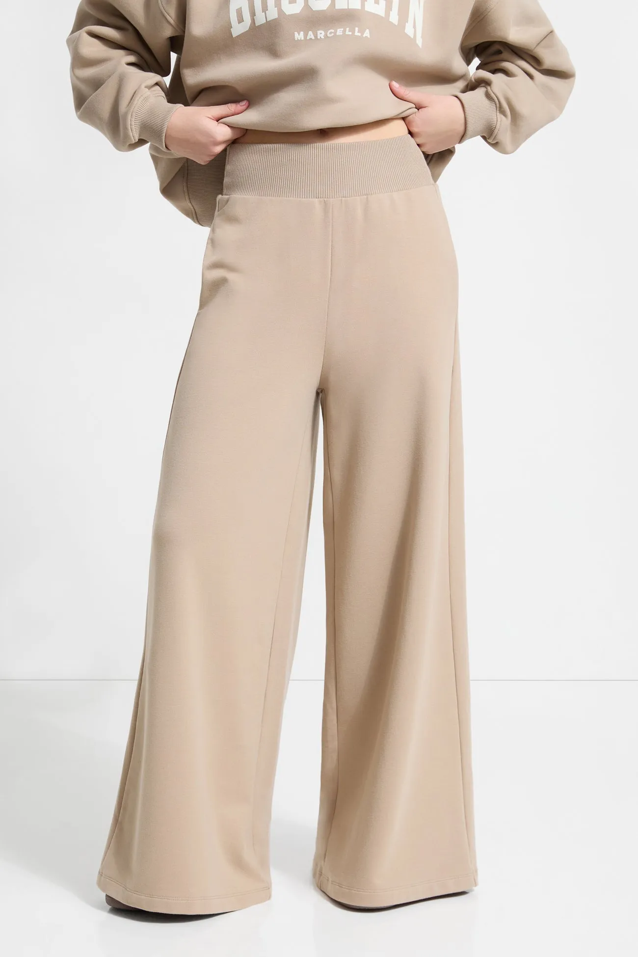 Easton Sweatpants Active Comfort Wear Flexible Comfort